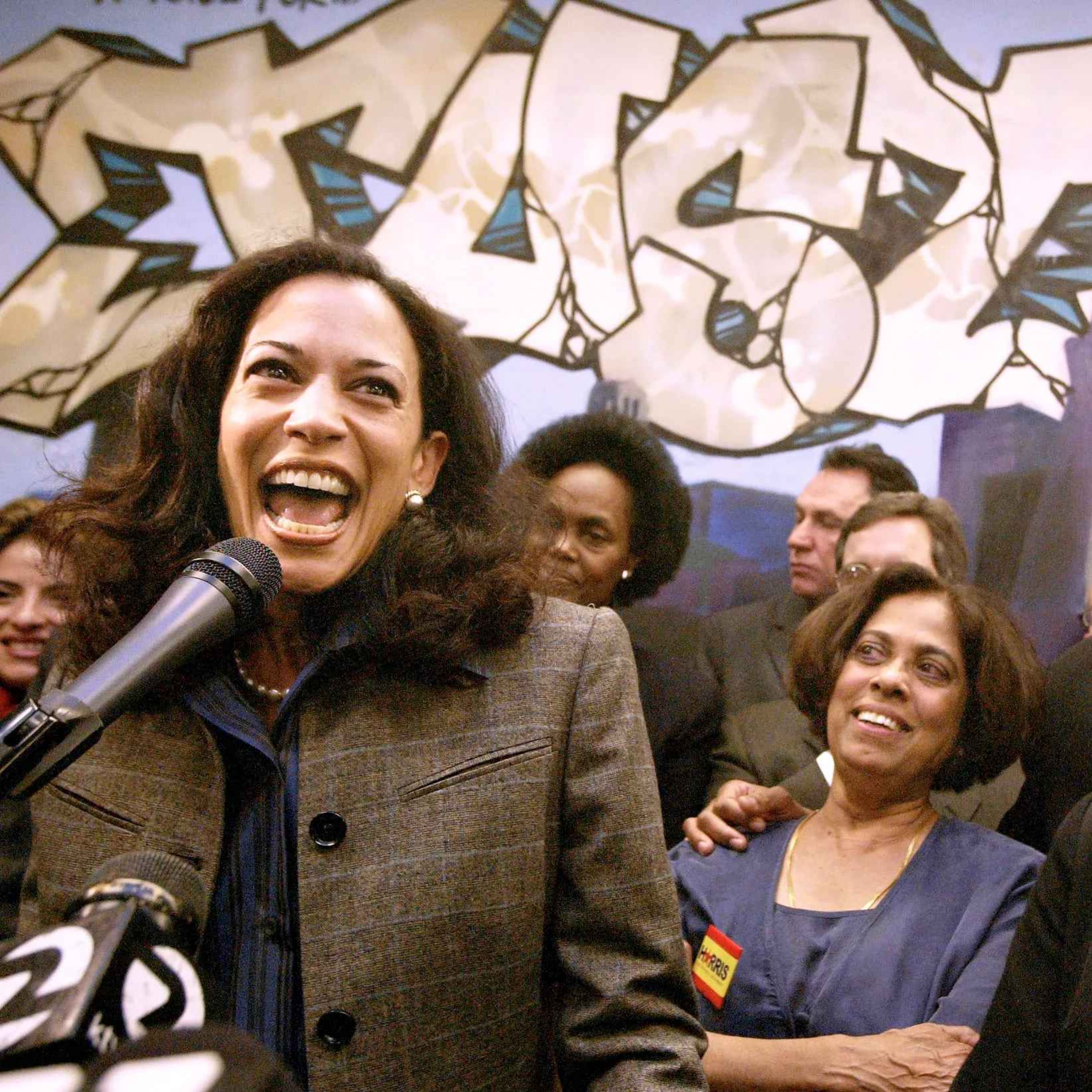 cover of episode How Kamala Harris schmoozed California