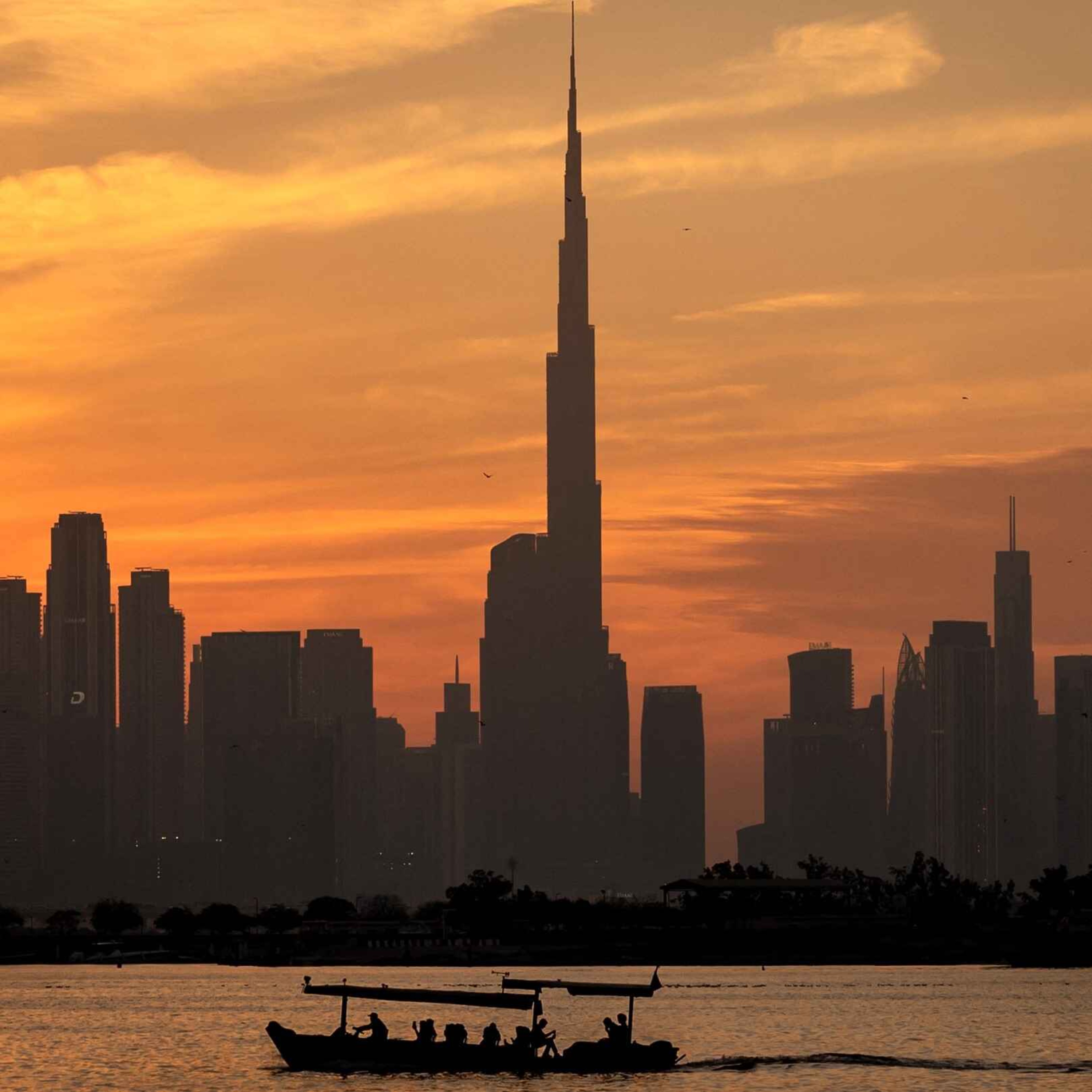 cover of episode The Sunday Edition: Why young Brits are turning to Dubai