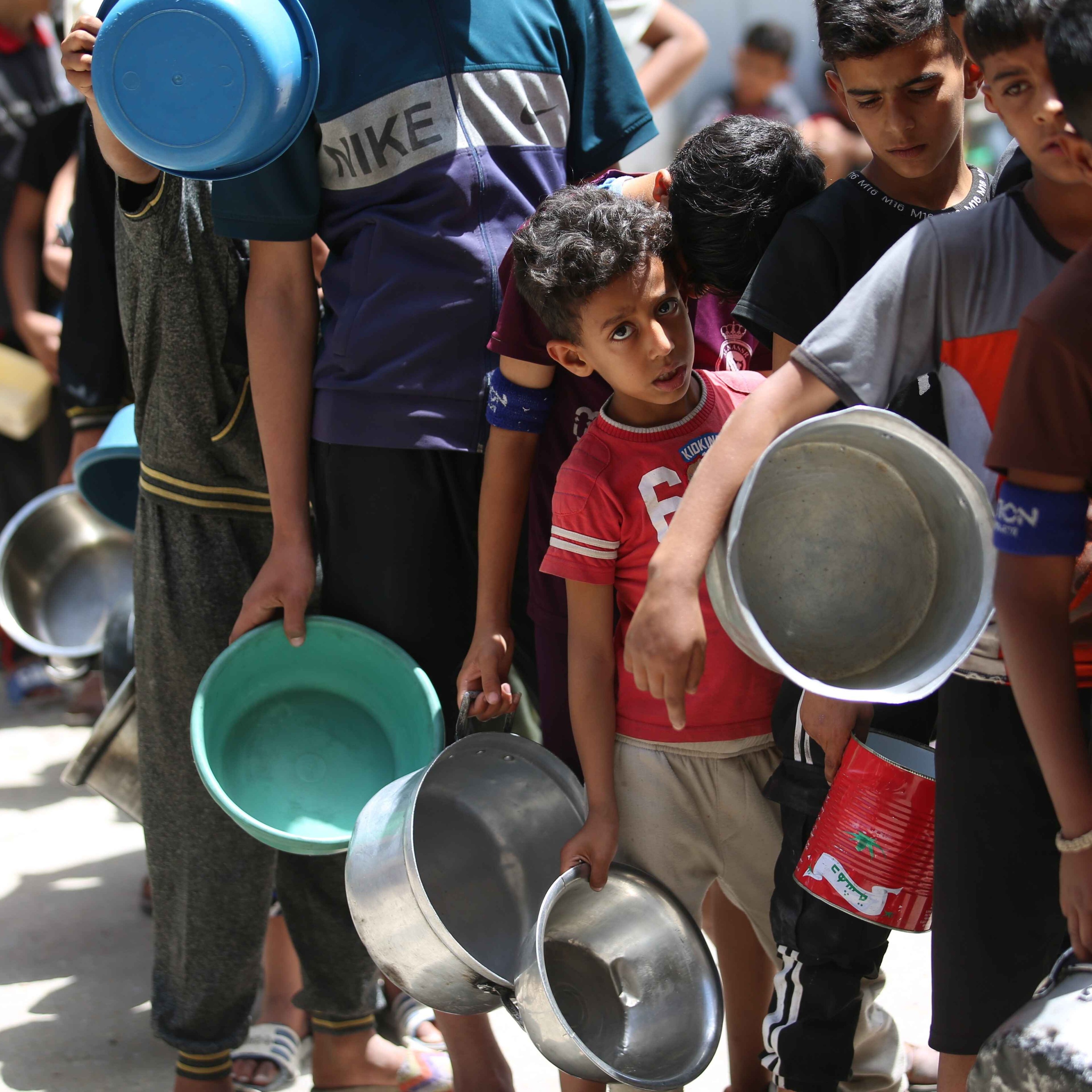 'People are starving' - How Trump lost patience with Israel