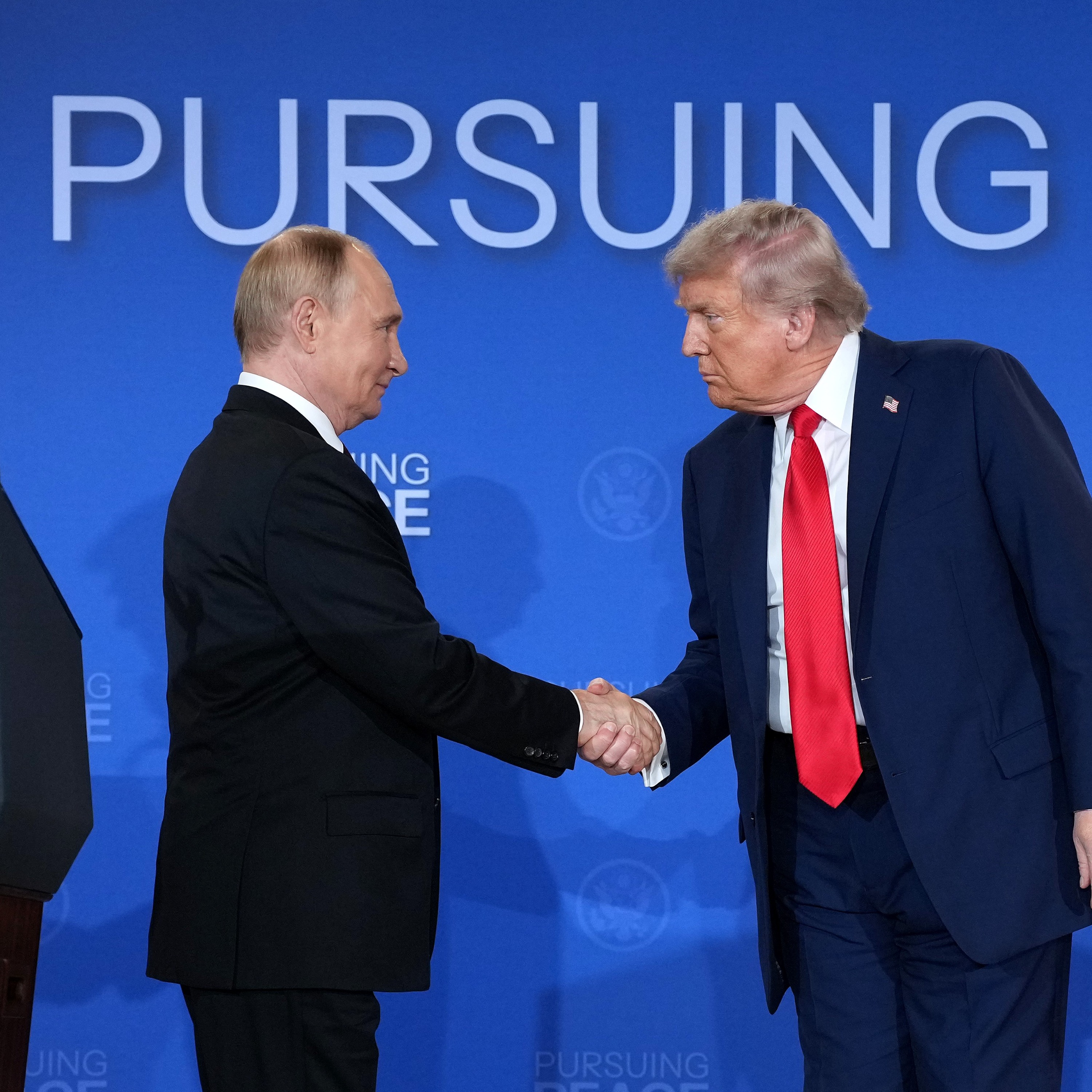 Ukraine needs to become an 'indigestible porcupine'