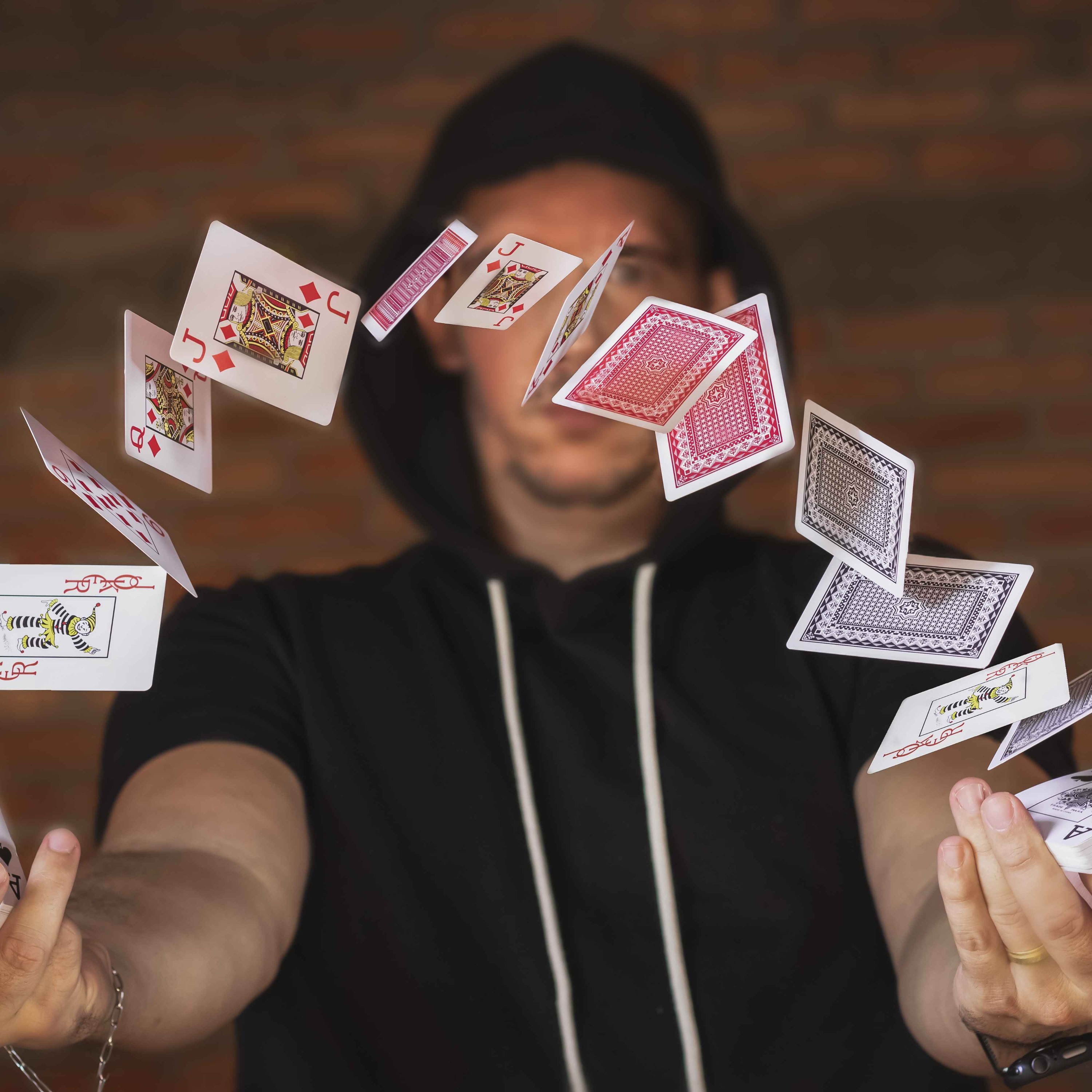 Limerick magician set to receive award known as the 