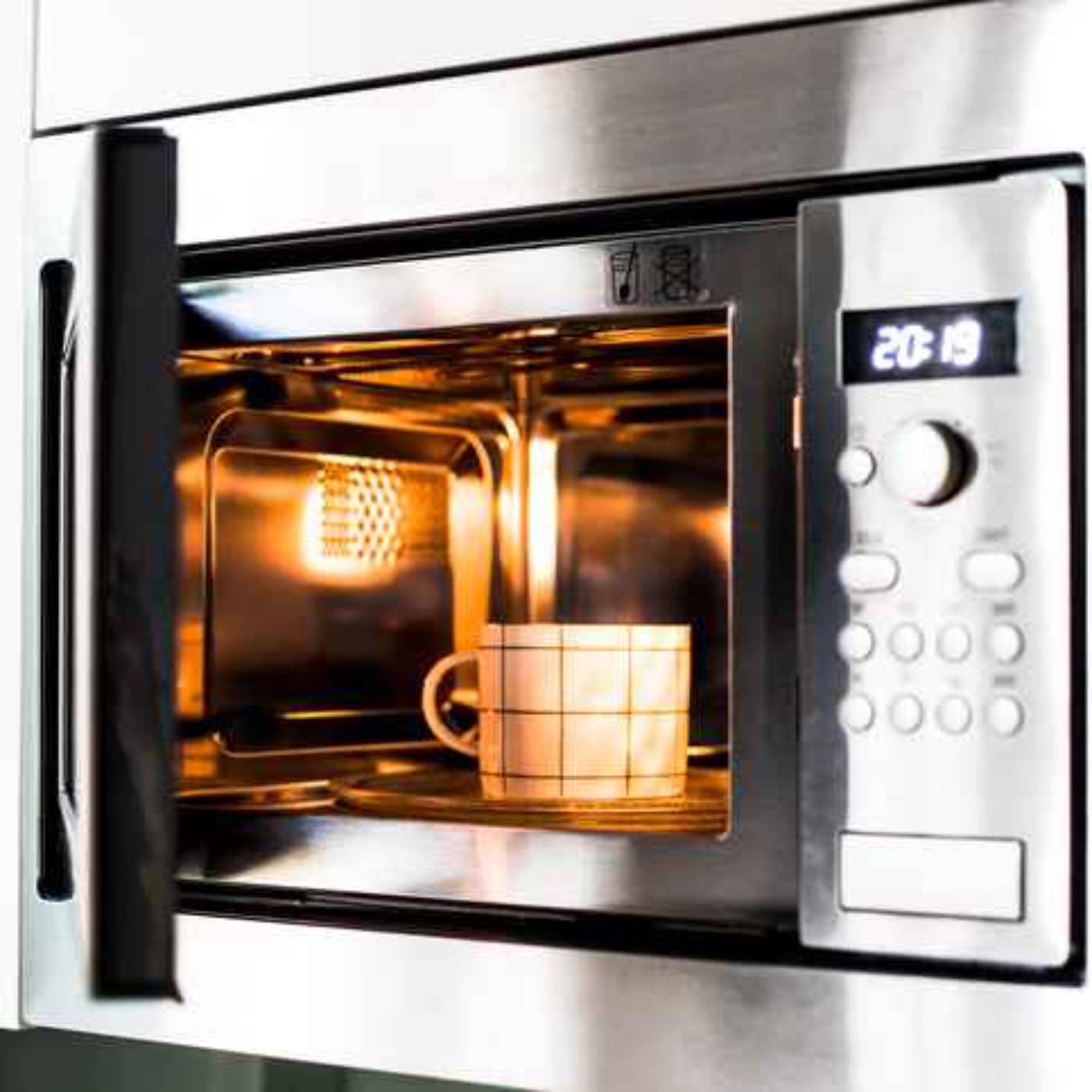 Should we ditch the kettle and microwave our cup of tea instead? episode artwork