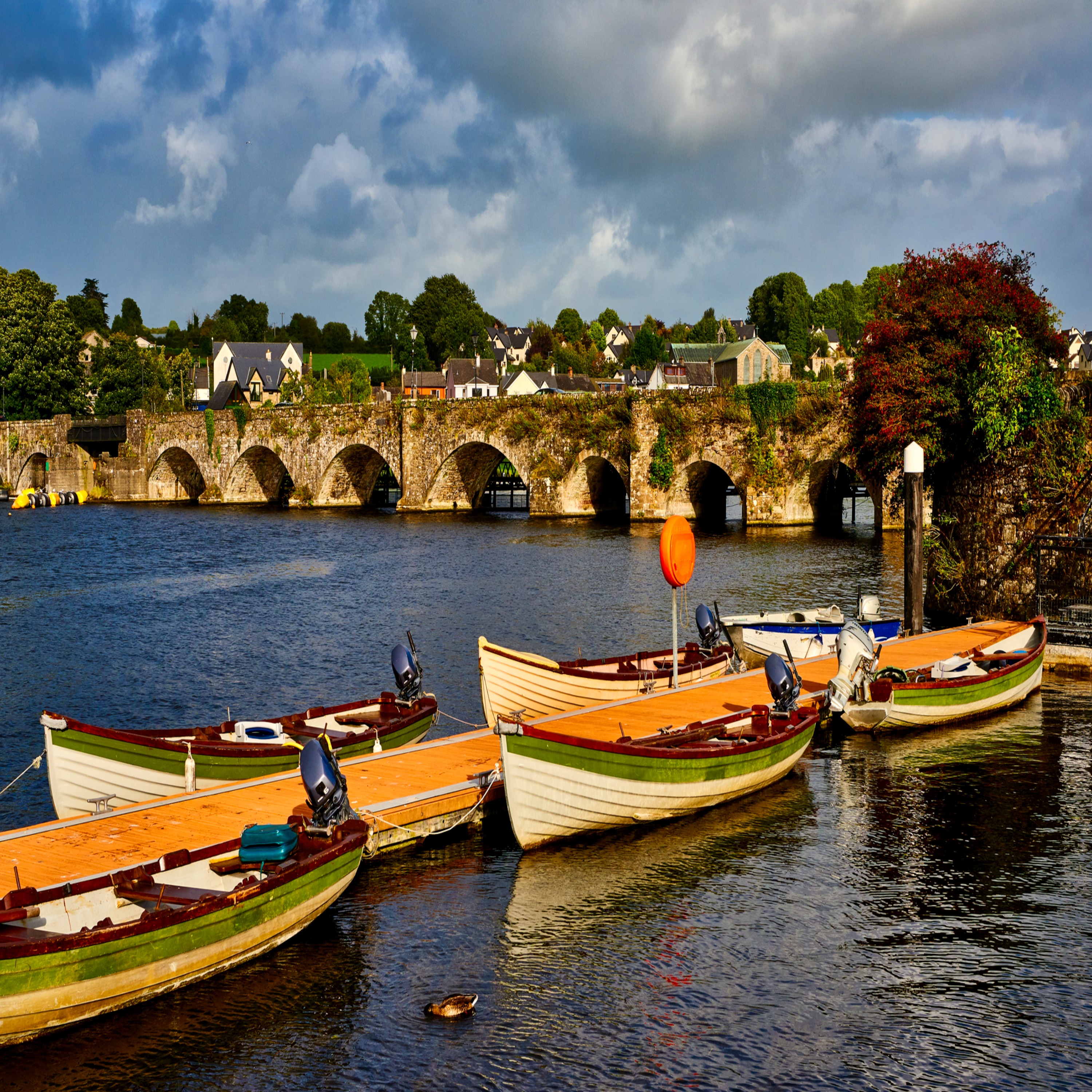 A Limerick man is paddling the length of the River Shannon for Parkinsons episode artwork