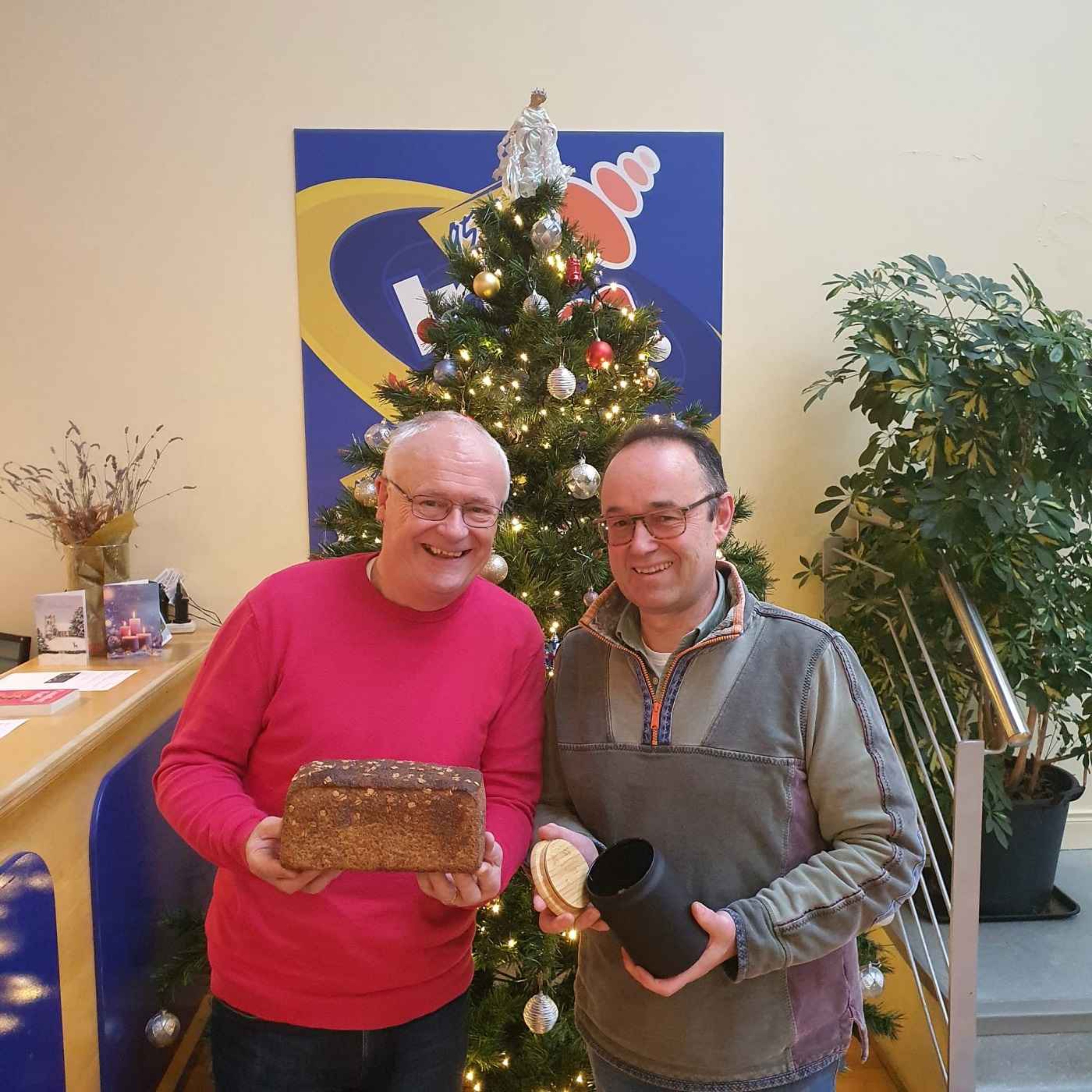 LMFM Late Lunch Listen Back
