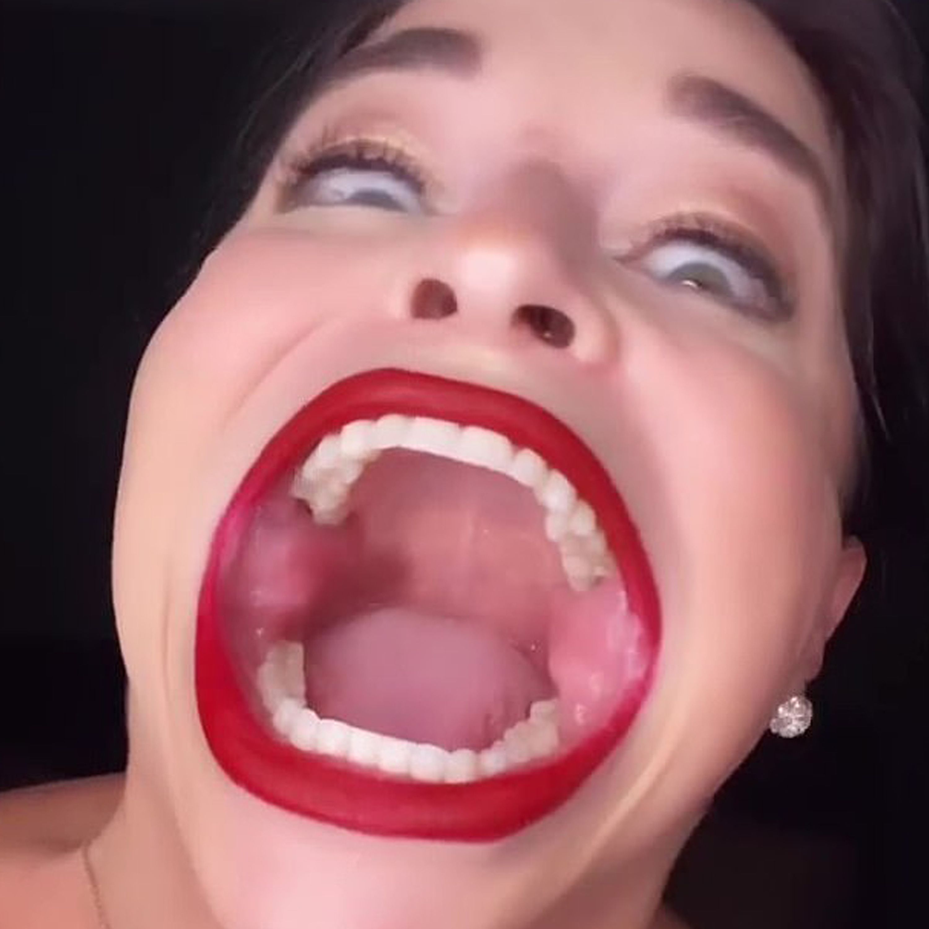 This Woman Has One Of The Largest Mouths In The World episode artwork