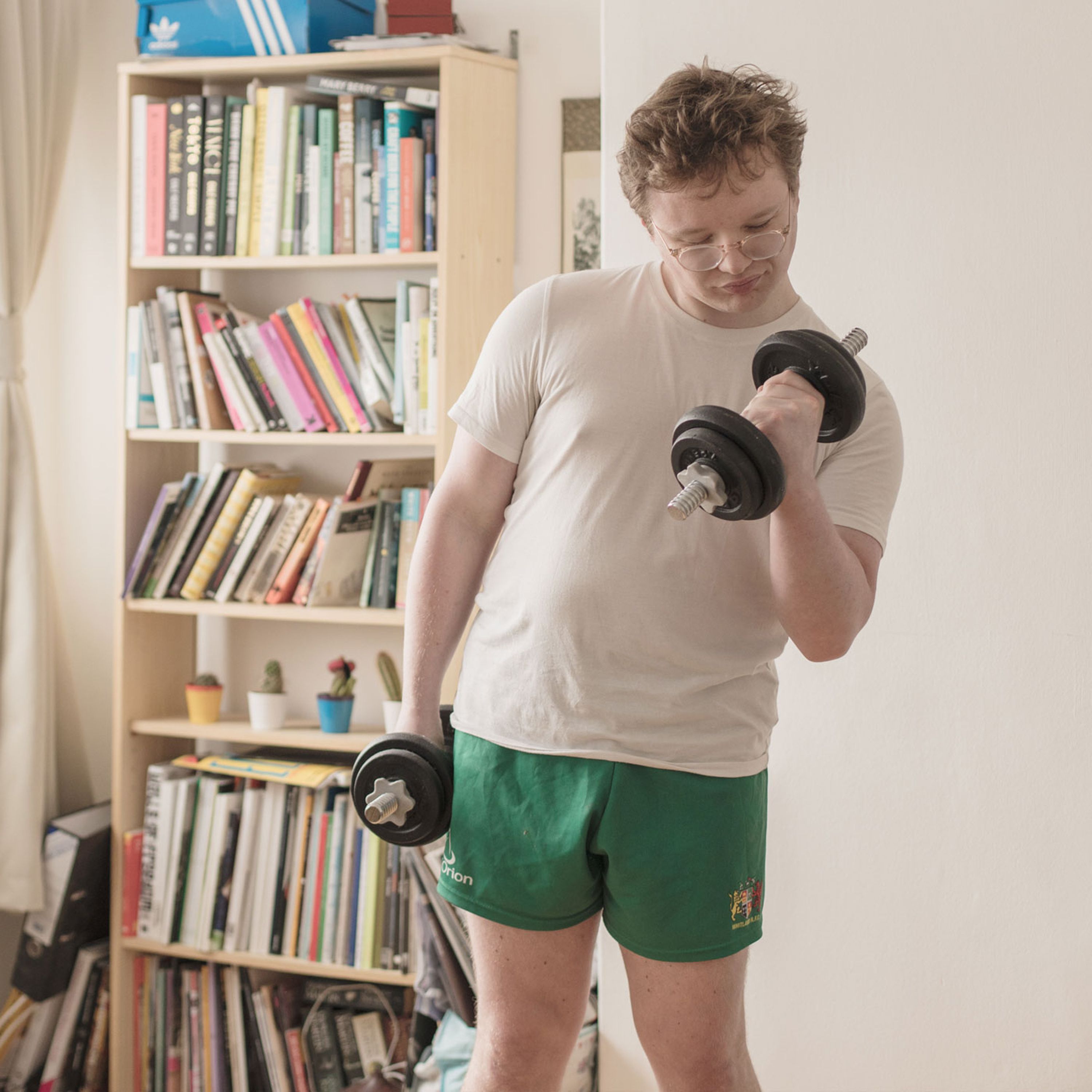 Man Challenges Himself To Get Swole During Lockdown episode artwork