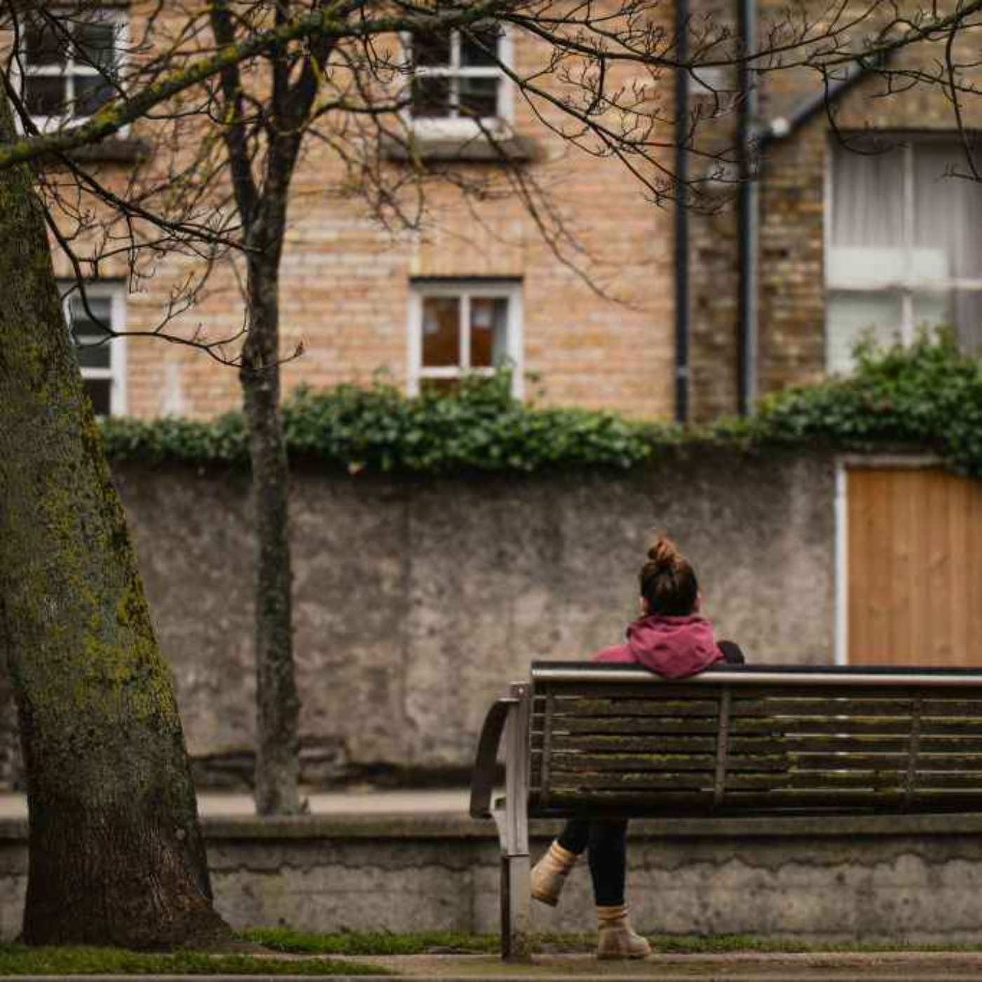 5516: LISTEN¦ 'The loneliest country in Europe'? A recent report found higher rates of social isolation on the island of Ireland than anywhere else in Europe. Could encouraging participation in walking groups help tackle this 'silent epidemic'? episode artwork