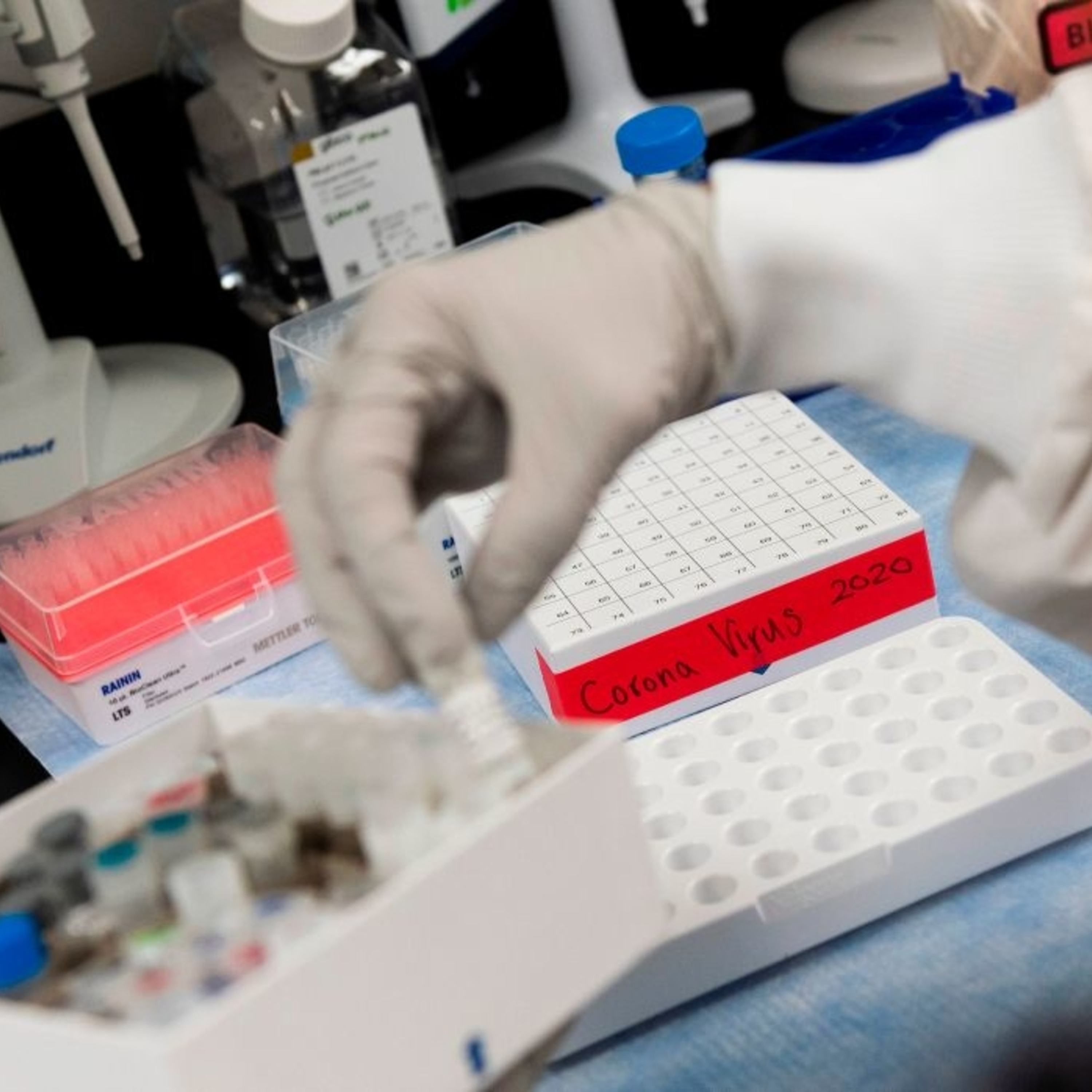 Listen! With Frank Mitchell