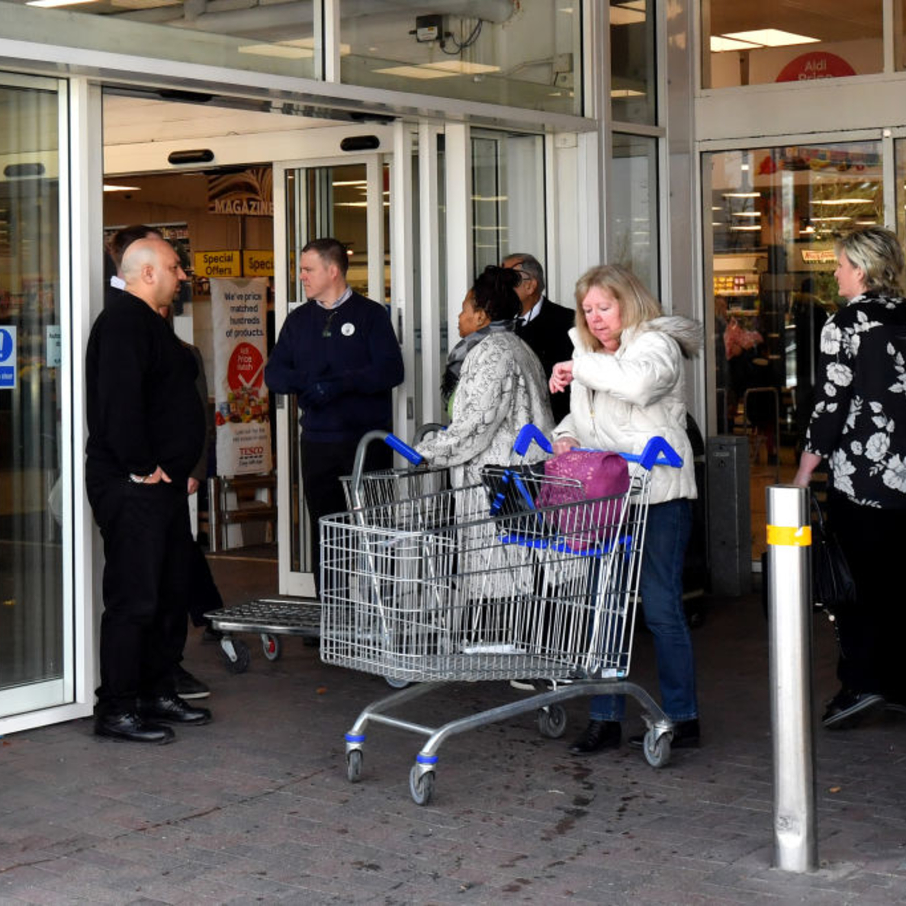 Listen! With Frank Mitchell