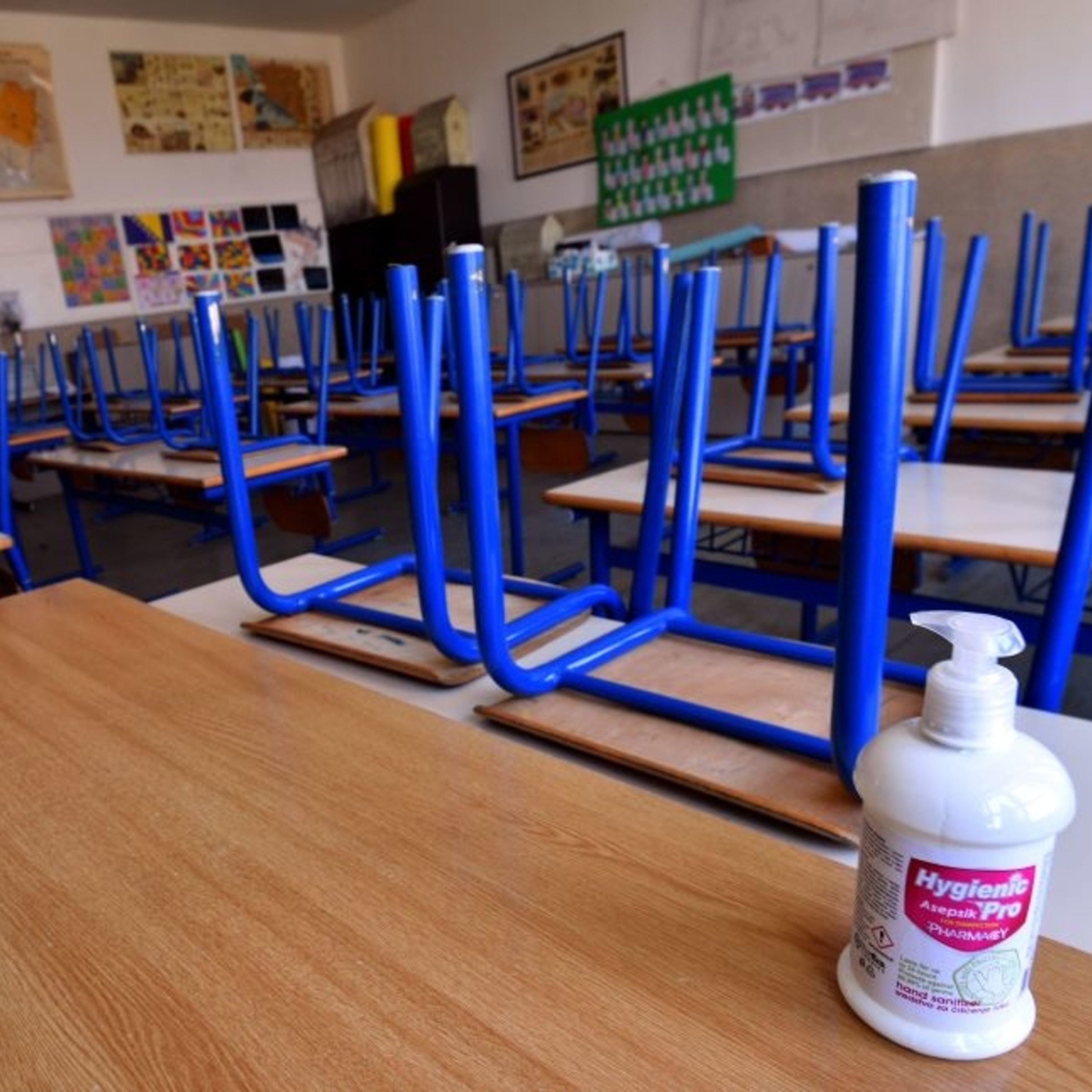 Listen! With Frank Mitchell