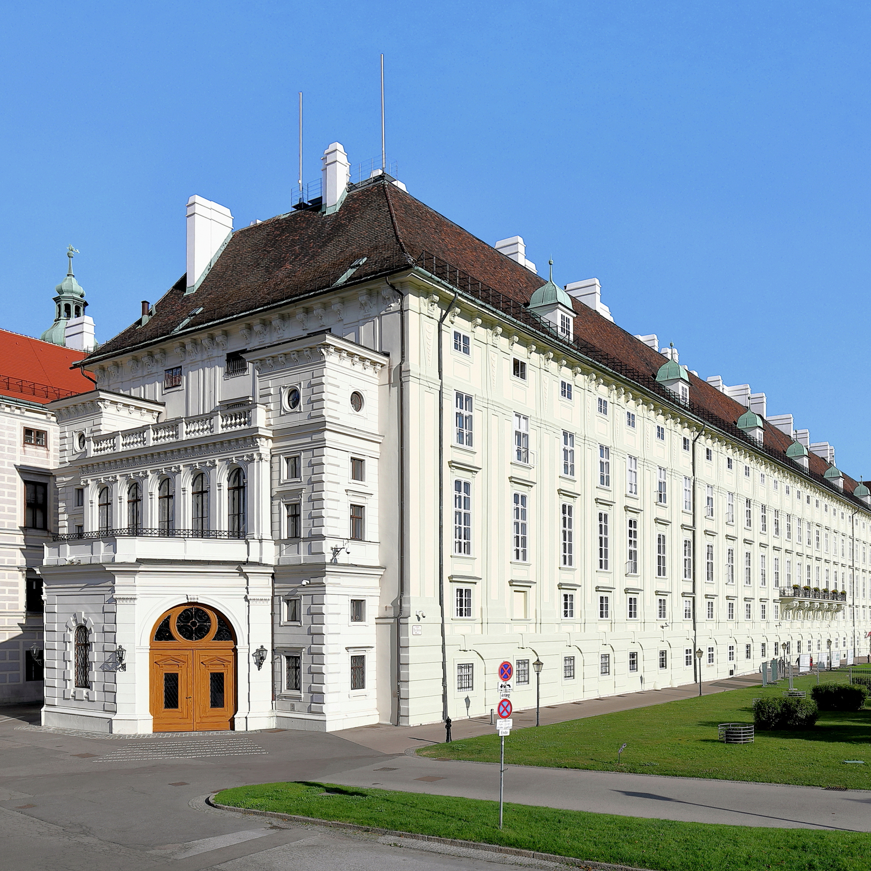 55.1 Emperor Leopold I and the History of Austria episode artwork