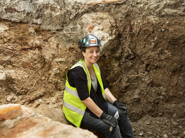 8: Sadie Watson (Museum of London Archaeology) episode artwork