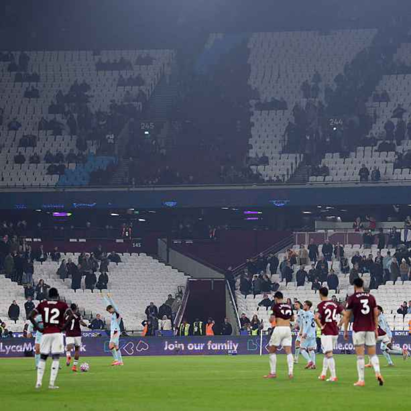 Are West Ham Destined for Relegation?! ⚒️🤬 Are West Ham Destined for Relegation?! ⚒️🤬