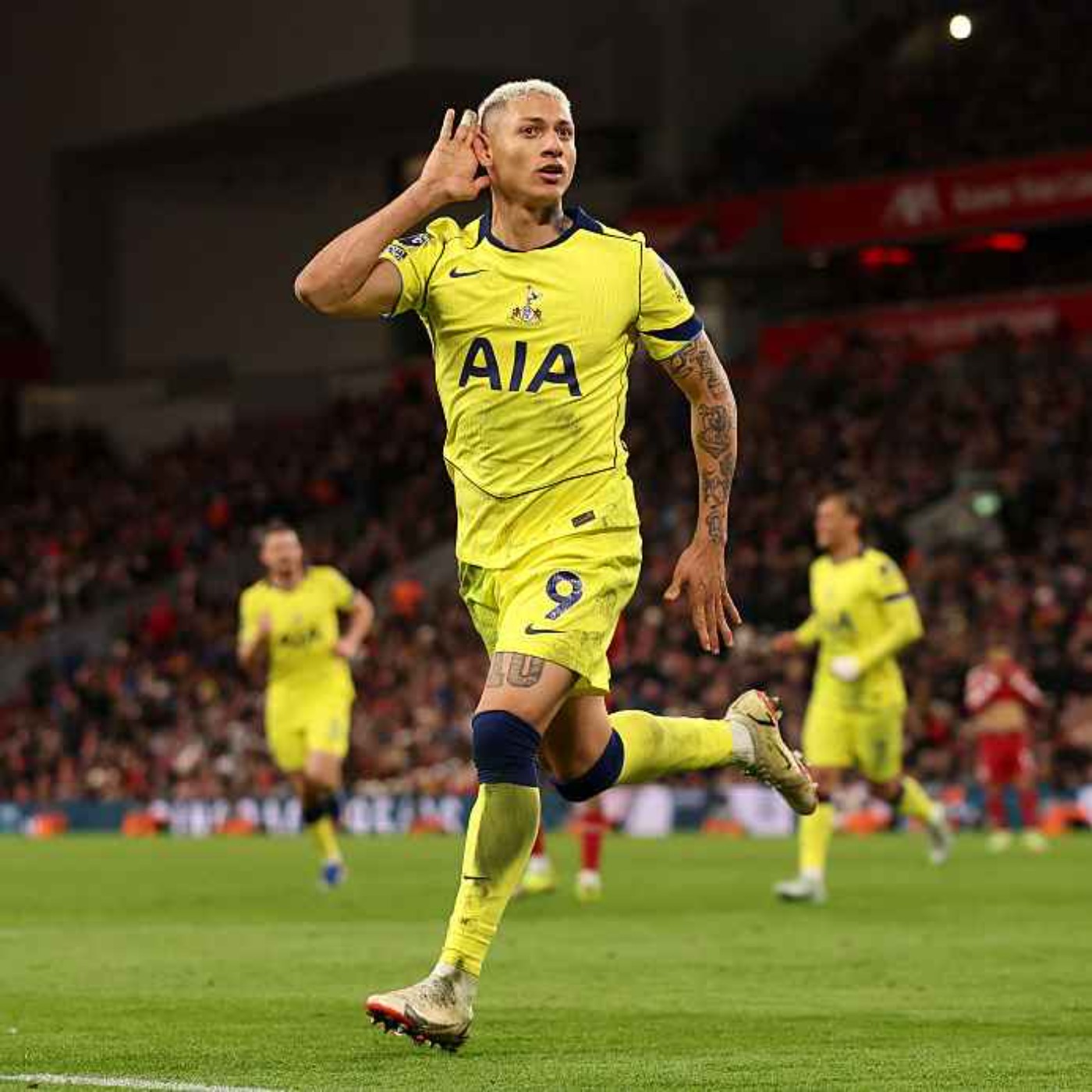 Richarlison to the RESCUE!