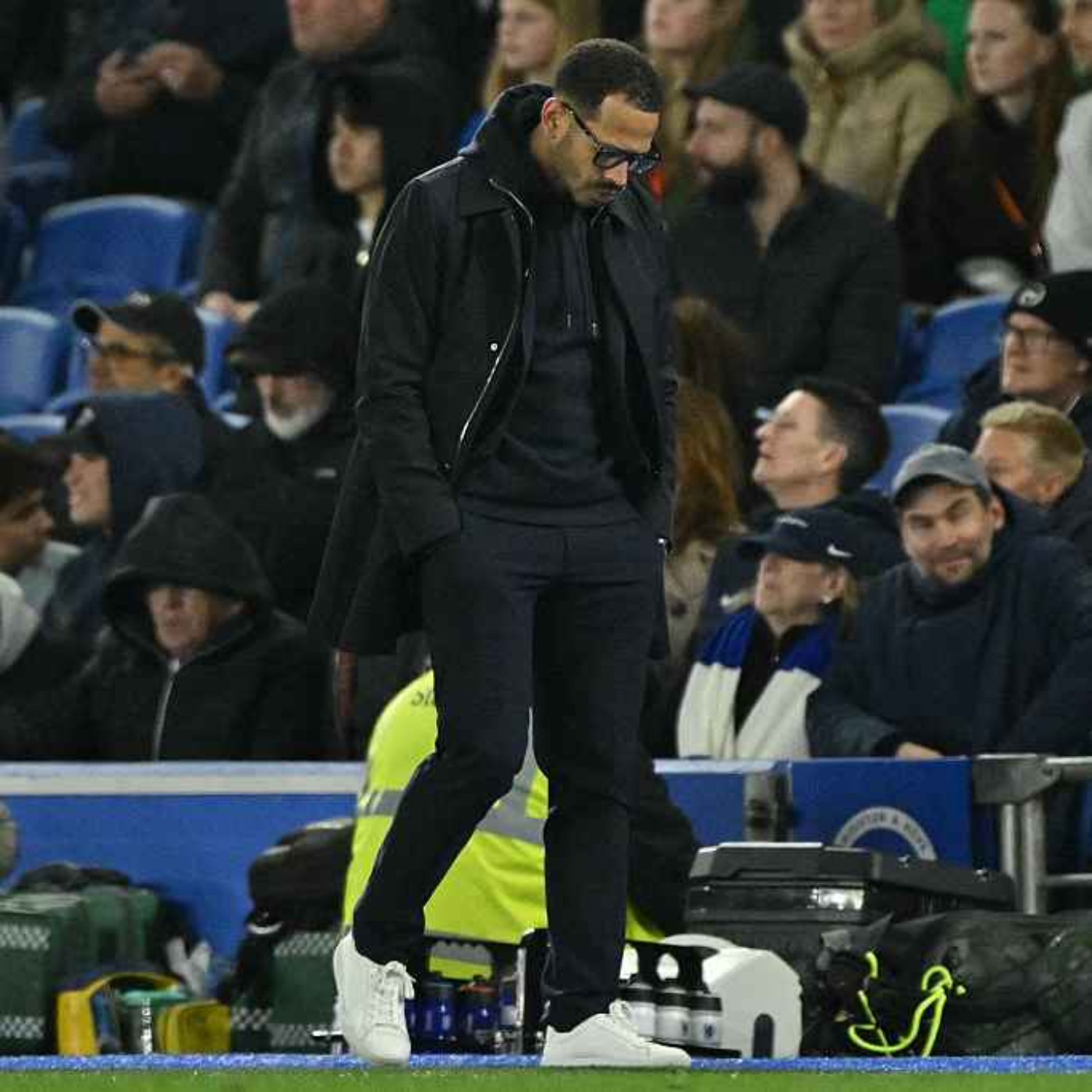 Liam Rosenior SACKED by Chelsea! Is the project in complete ruins?