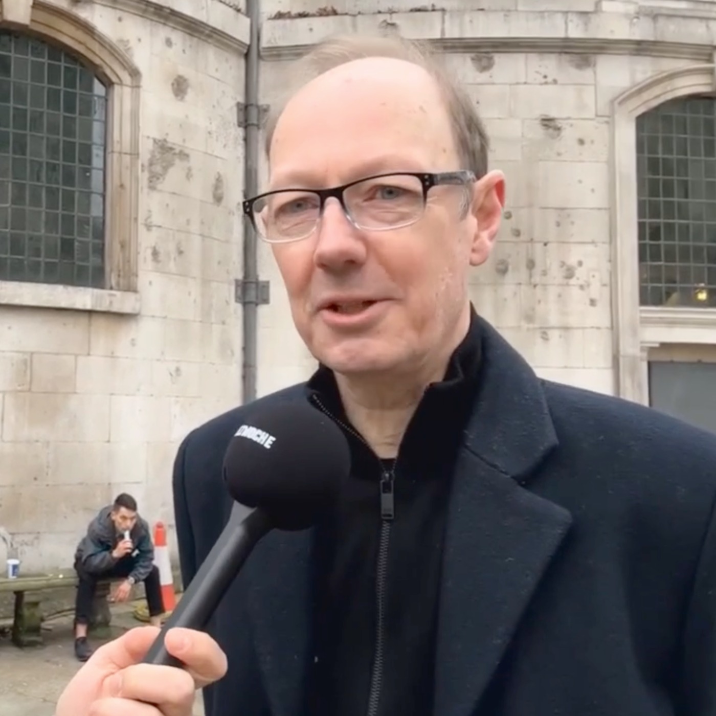 EU-Abgeordneter Martin Sonneborn über den Assange-Prozess und warum Von der Leyen zurücktreten muss