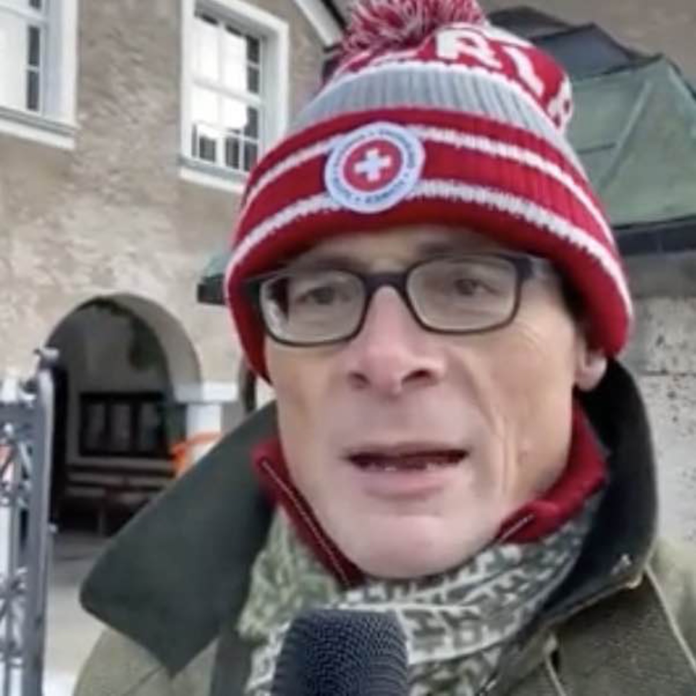 Vom Zauberberg zum Great Reset: Expeditionen in die faszinierende Geschichte des Schweizer Wintersportorts Davos!