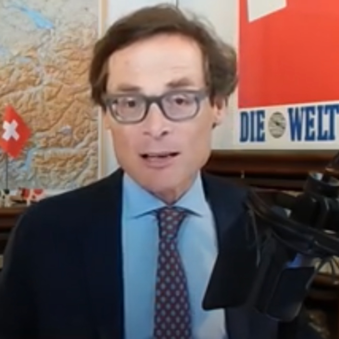 Schweizer Fernsehen attackiert Trump wegen Südafrika-Kritik – Weltwoche Daily CH
