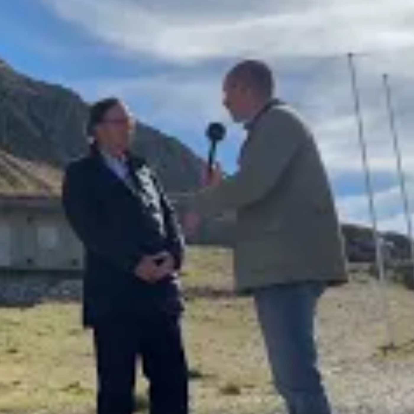 Meilensteine: Prof. Mörgeli über den Gotthard-Pass, Symbol für Schweizer Unabhängigkeit