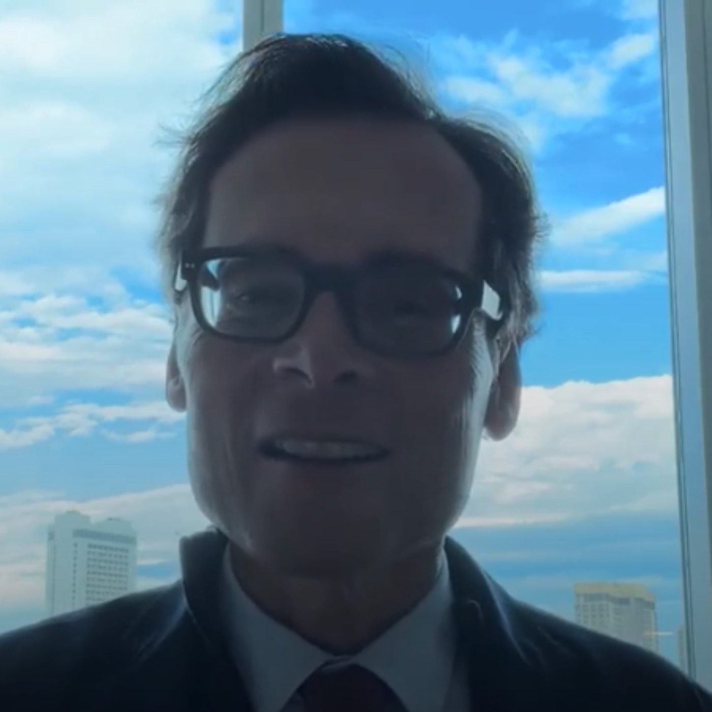 Macron: In fünf Jahren gibt es die EU nicht mehr, Frankreichs Präsident fordert mehr Geld – Weltwoche Daily DE