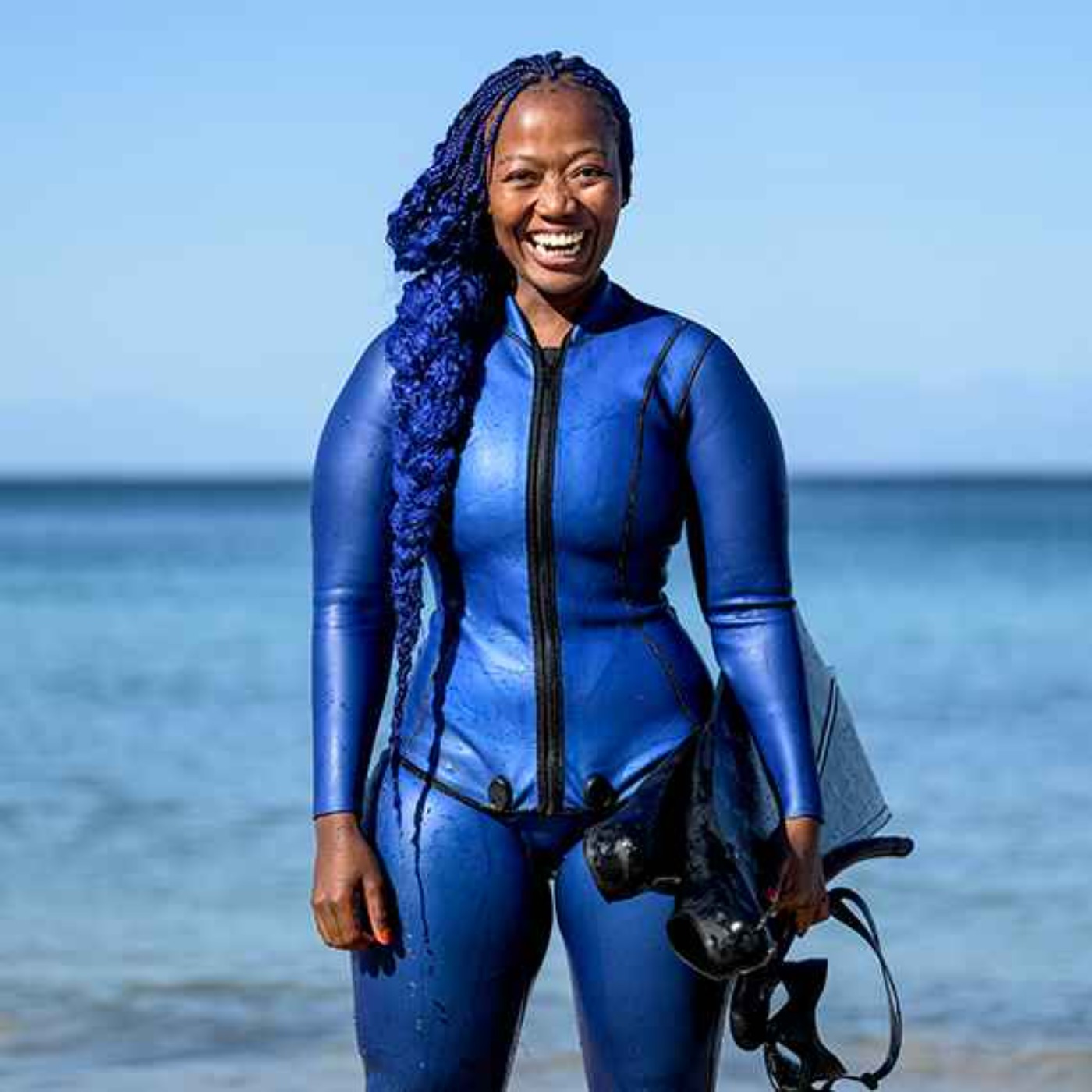 Freediving, reclaiming the ocean, plastic pollution and wise grandmothers - Guest: Zandile Ndhlovu