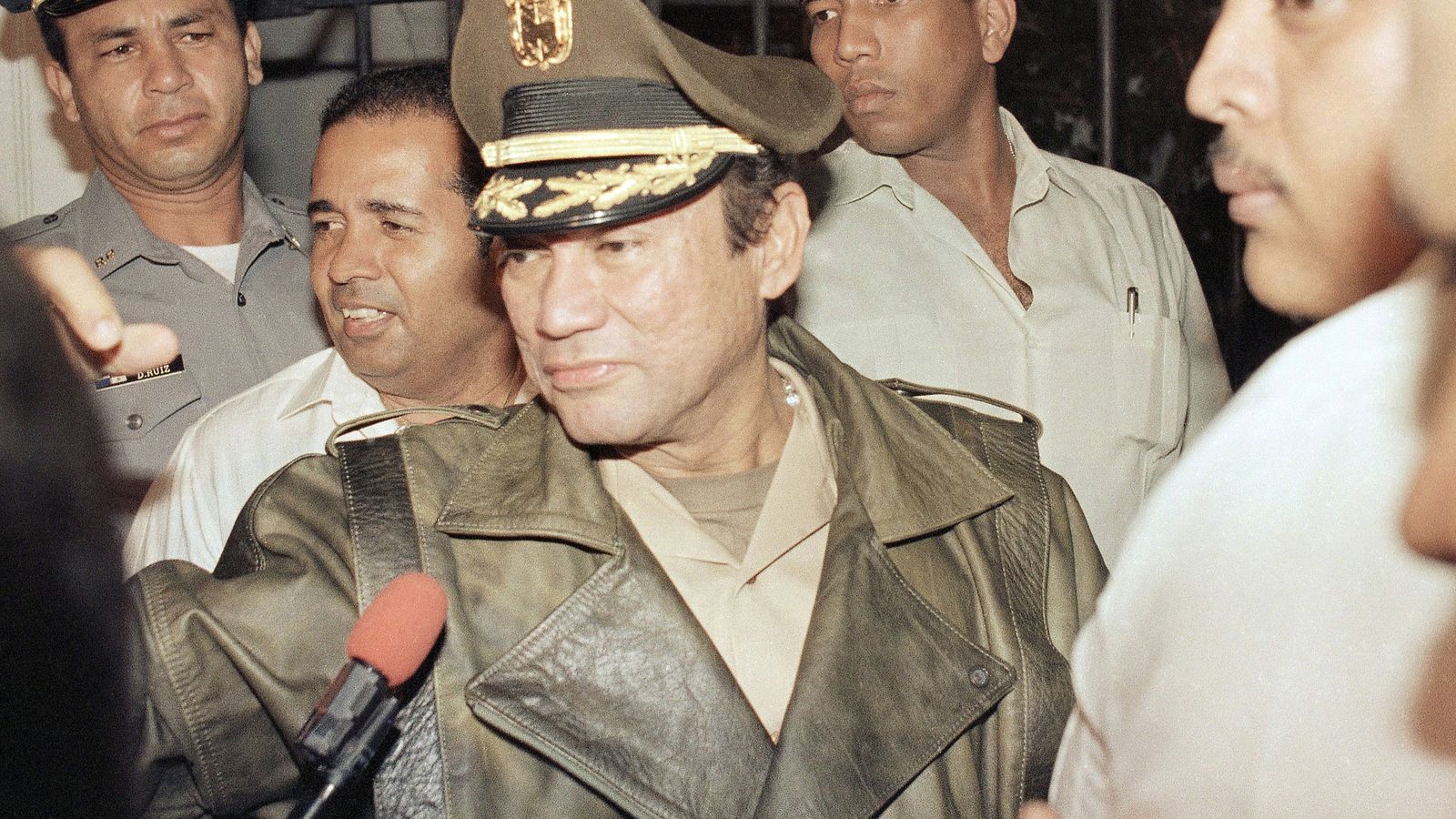 Manuel Noriega Dead, Russia's Trump Information & Sean Spicer Returns episode artwork