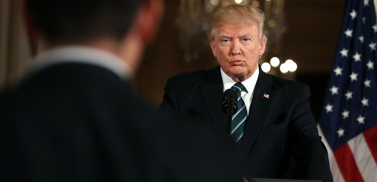 Trump to Meet NATO, Manafort Worked with Russians & Nico Hines Talks Olympic Scandal episode artwork