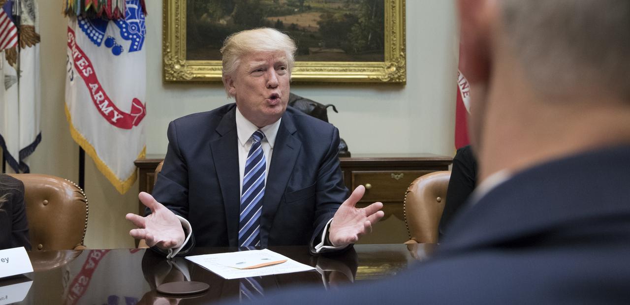 Trump's Taxes, EU Headscarf Bans & Rubio Beefs with Snoop Dogg episode artwork