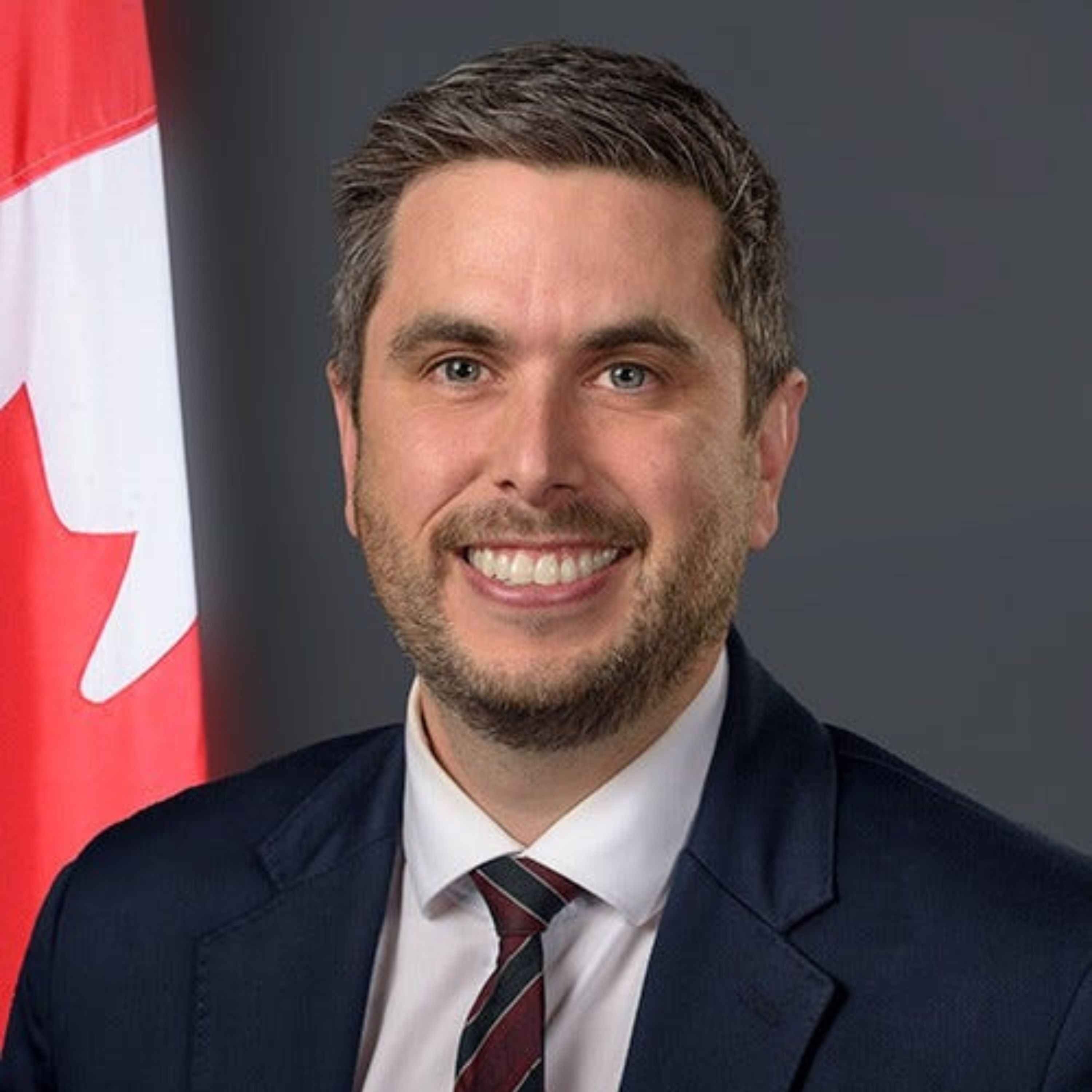  Canada's Top Spy Exposes Himself