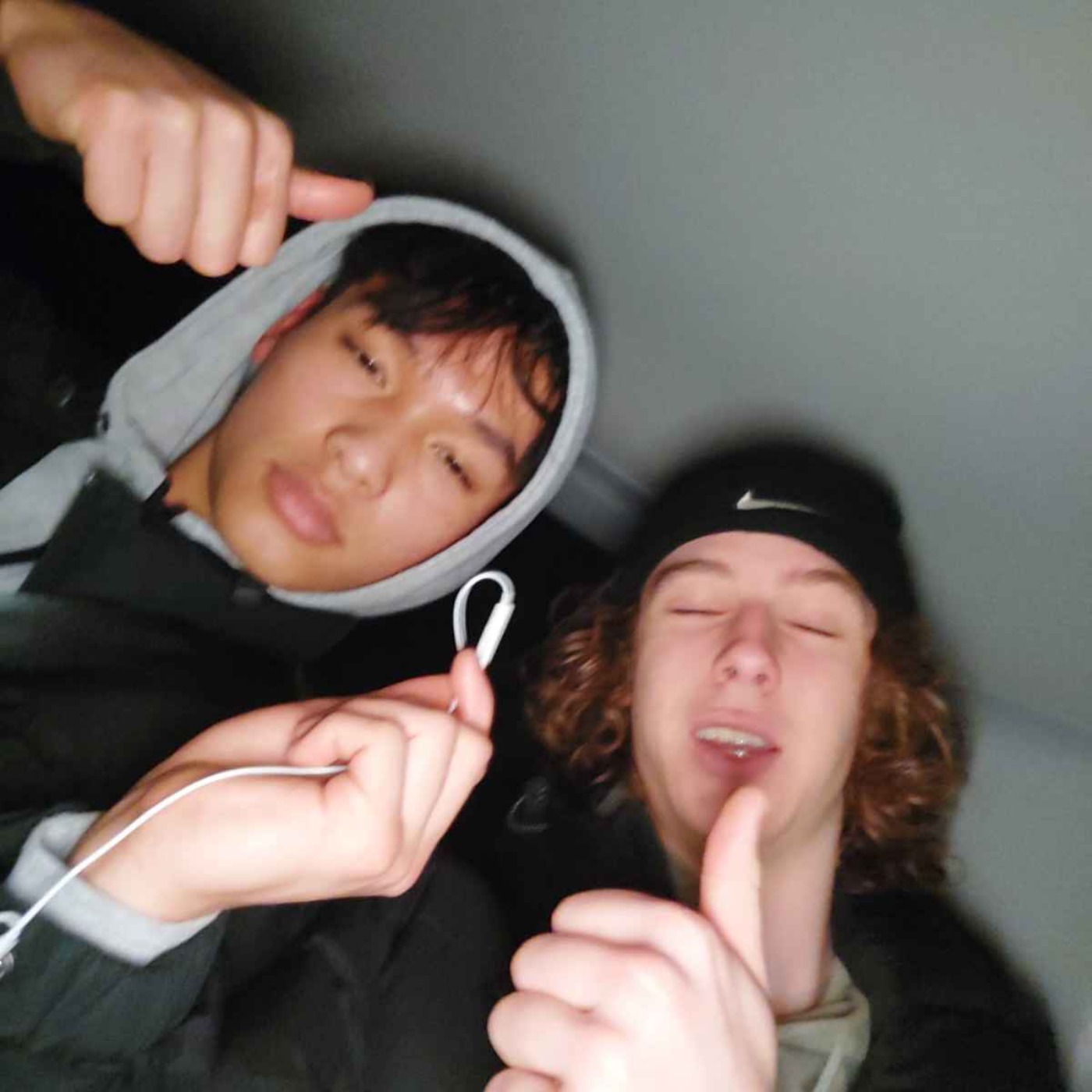 Son wurde angeschrieben