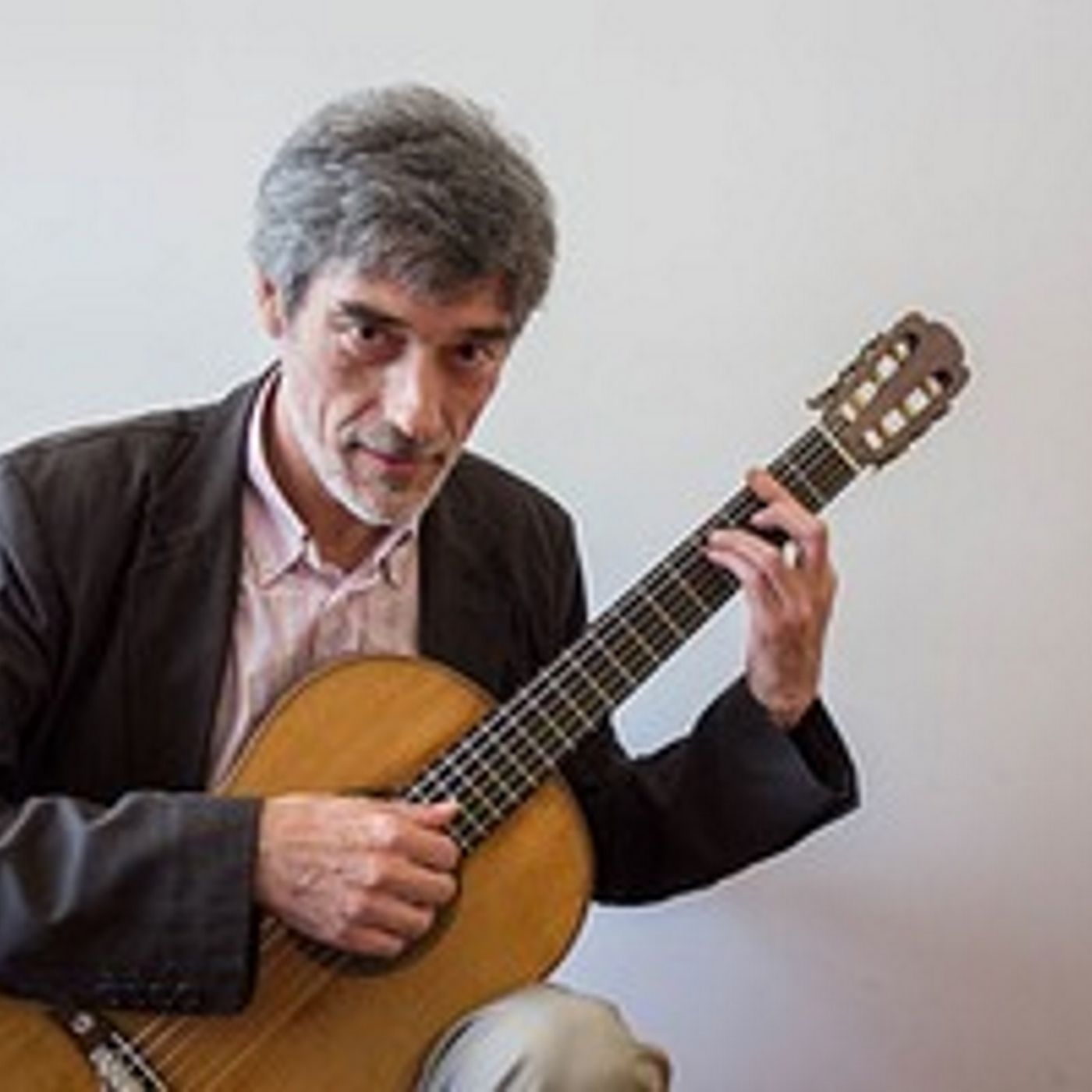 Carles Trepat -  Spanish classical guitar