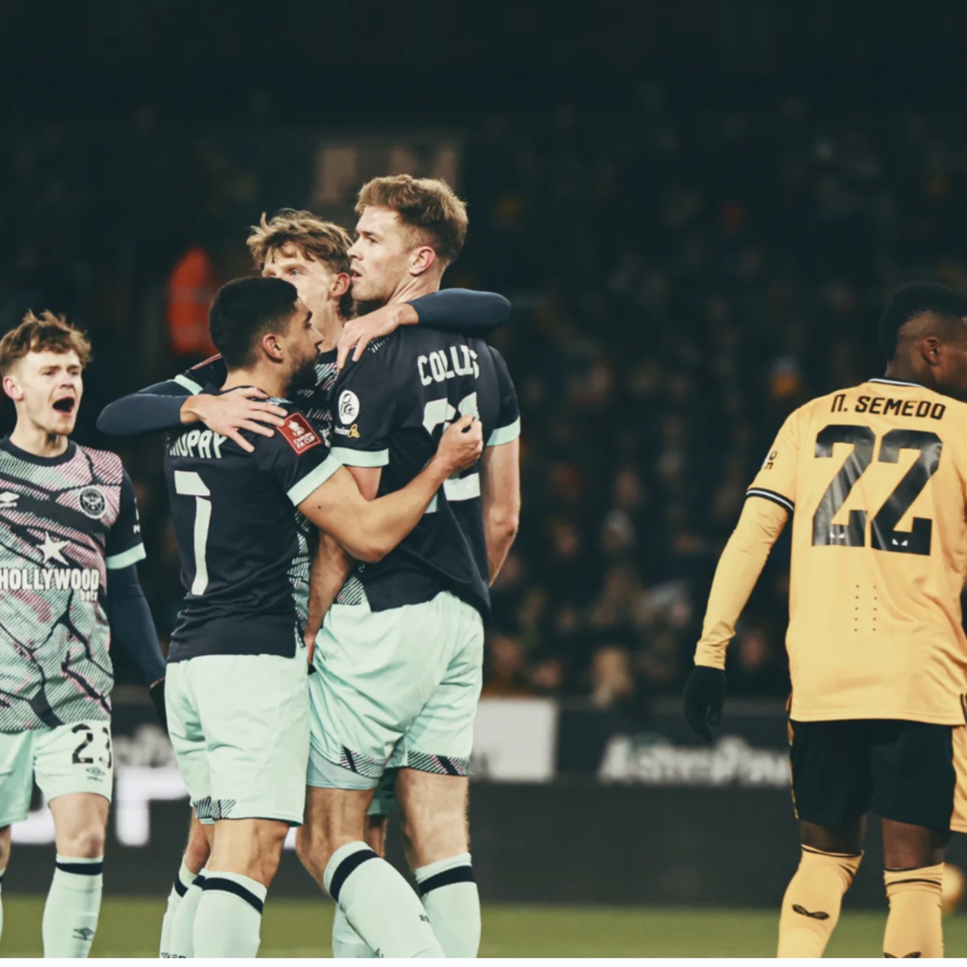 Fans Fear Banana Skin as Risk-Averse Bees Take on Woeful Wanderers | Wolves v Brentford Pre-Match Podcast