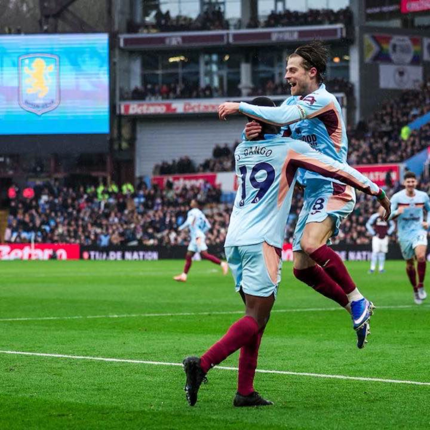 Villa Are There For The Taking - Can Brentford Do It Away From Home? | Aston Villa v Brentford Preview Podcast episode artwork