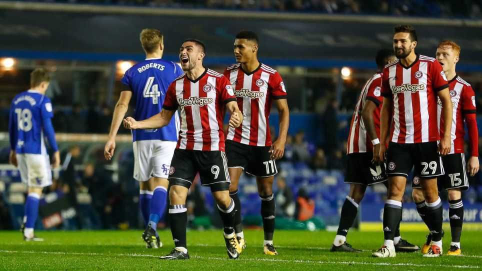 541: The Championship Is Back. Pre-Birmingham City Podcast From the Pub