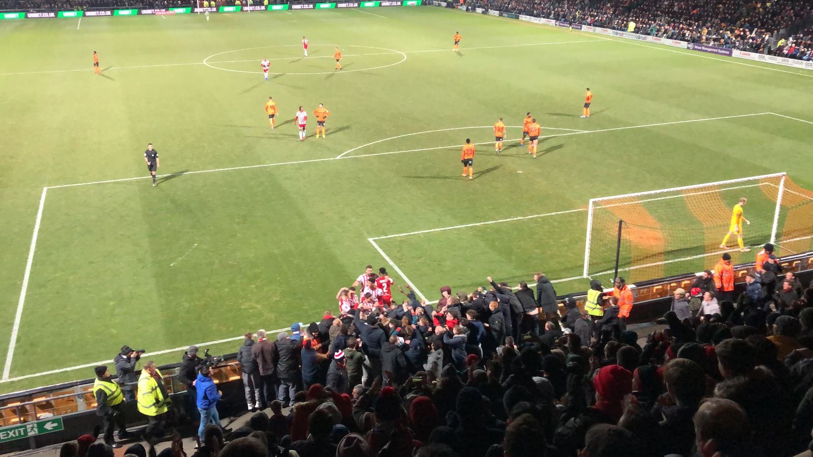 492: #BarnetFC 3 #BrentfordFC 3 - post-match FA Cup podcast from the pub