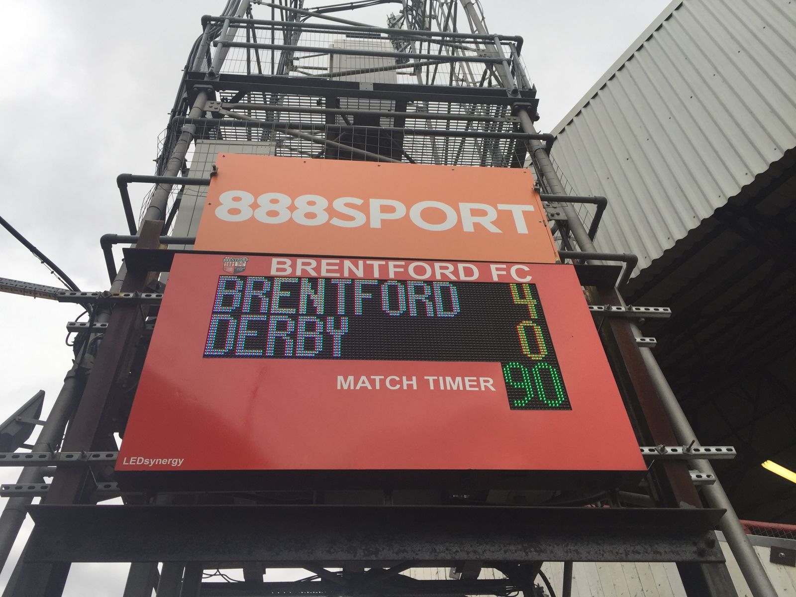 288: #Brentford 4 #Derby 0 - post-match podcast from the pub episode artwork