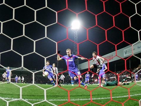 284: Brentford 2 Leeds 0 - Post-Match podcast from the Pub episode artwork