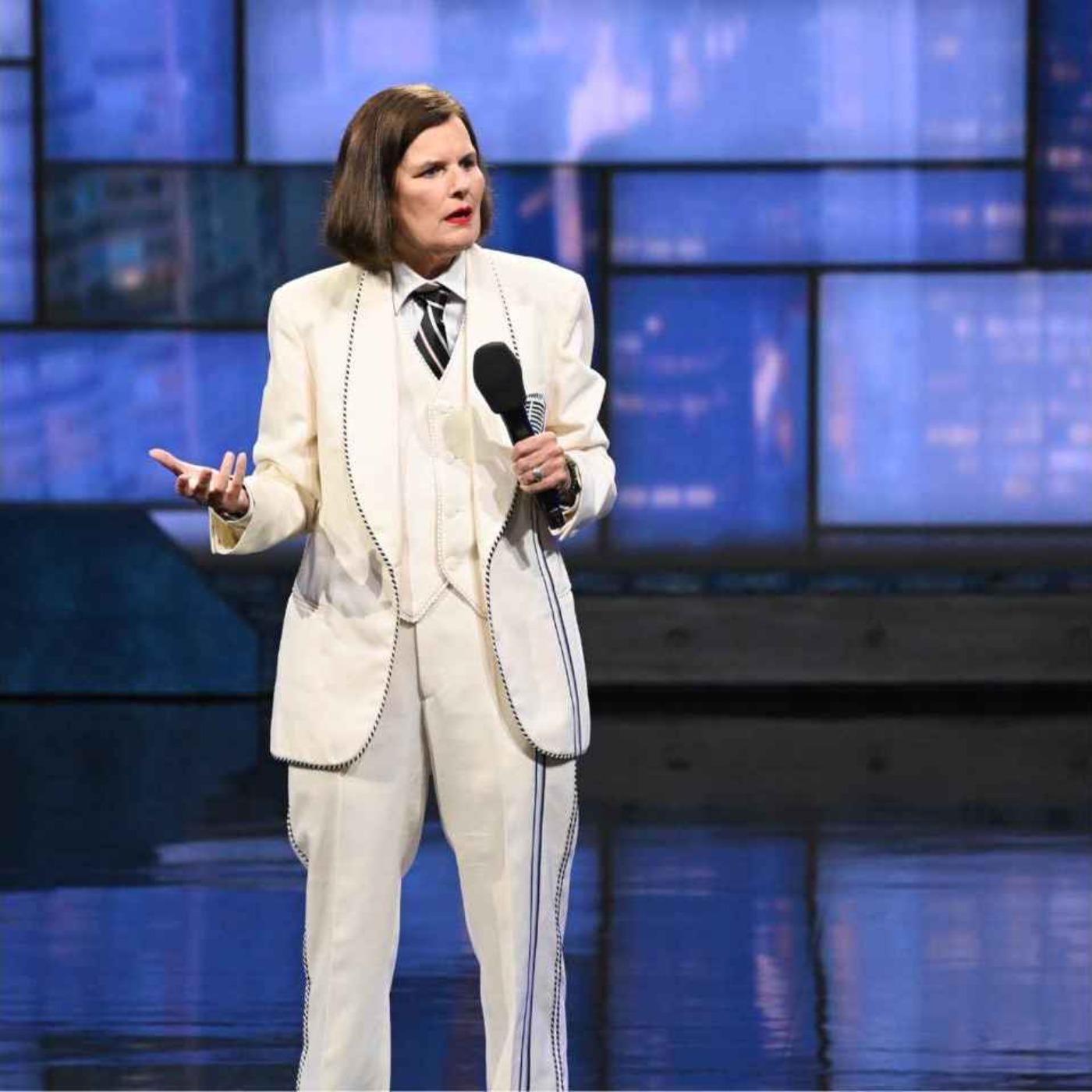 Paula Poundstone Returns To CT!