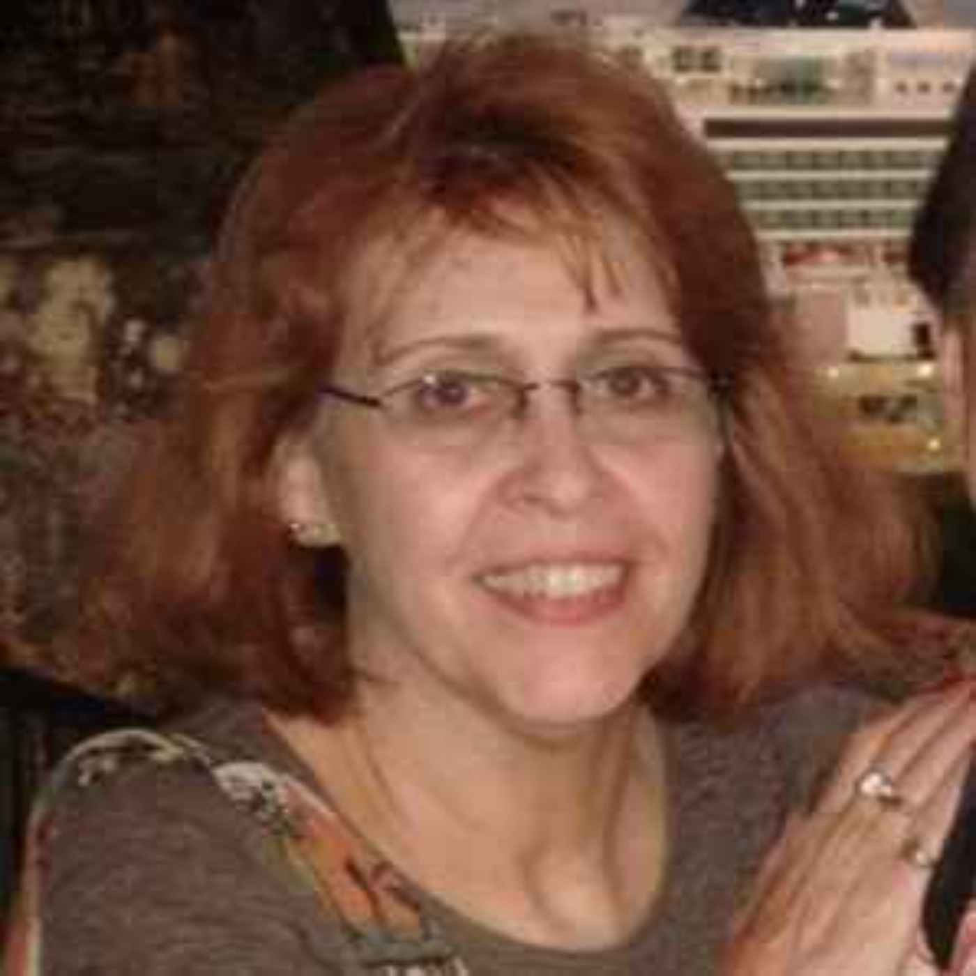 20,000 Buttons! Each Tells a Story