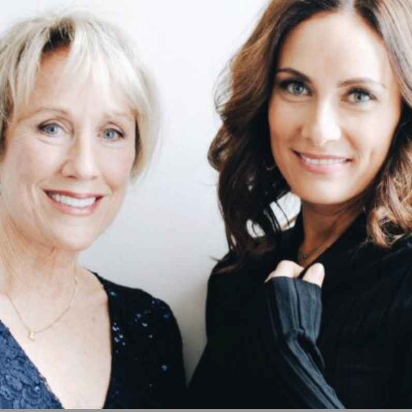From Broadway to Westport: Laura Benanti & Her Mom Share the Spotlight