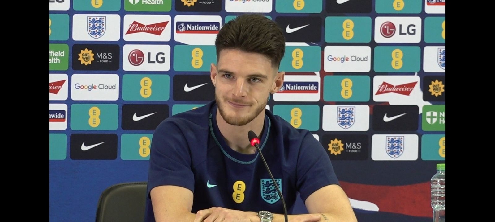 671: * EMBARGOED SECTION * PRESS CONFERENCE: Declan Rice: England v Senegal