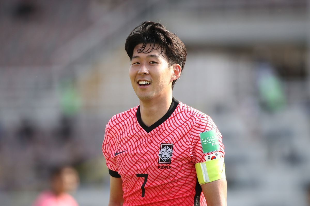 614: THE 60 SECOND SPURS NEWS UPDATE: Son 손흥민 