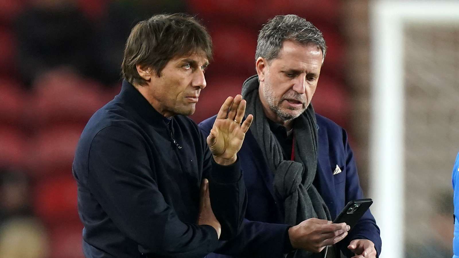530: SPURS CHAT: THE 60 SECOND SPURS NEWS UPDATE: Contract Offer and £174M Budget! 