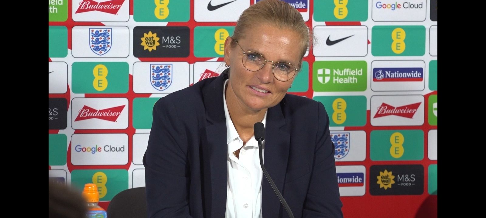 402: SPURS CHAT: PRESS CONFERENCE England Women: Sarina Wiegman: Austria 0-2 England: Lionesses Qualify for World Cup (Daily Tottenham/Spurs Podcast)