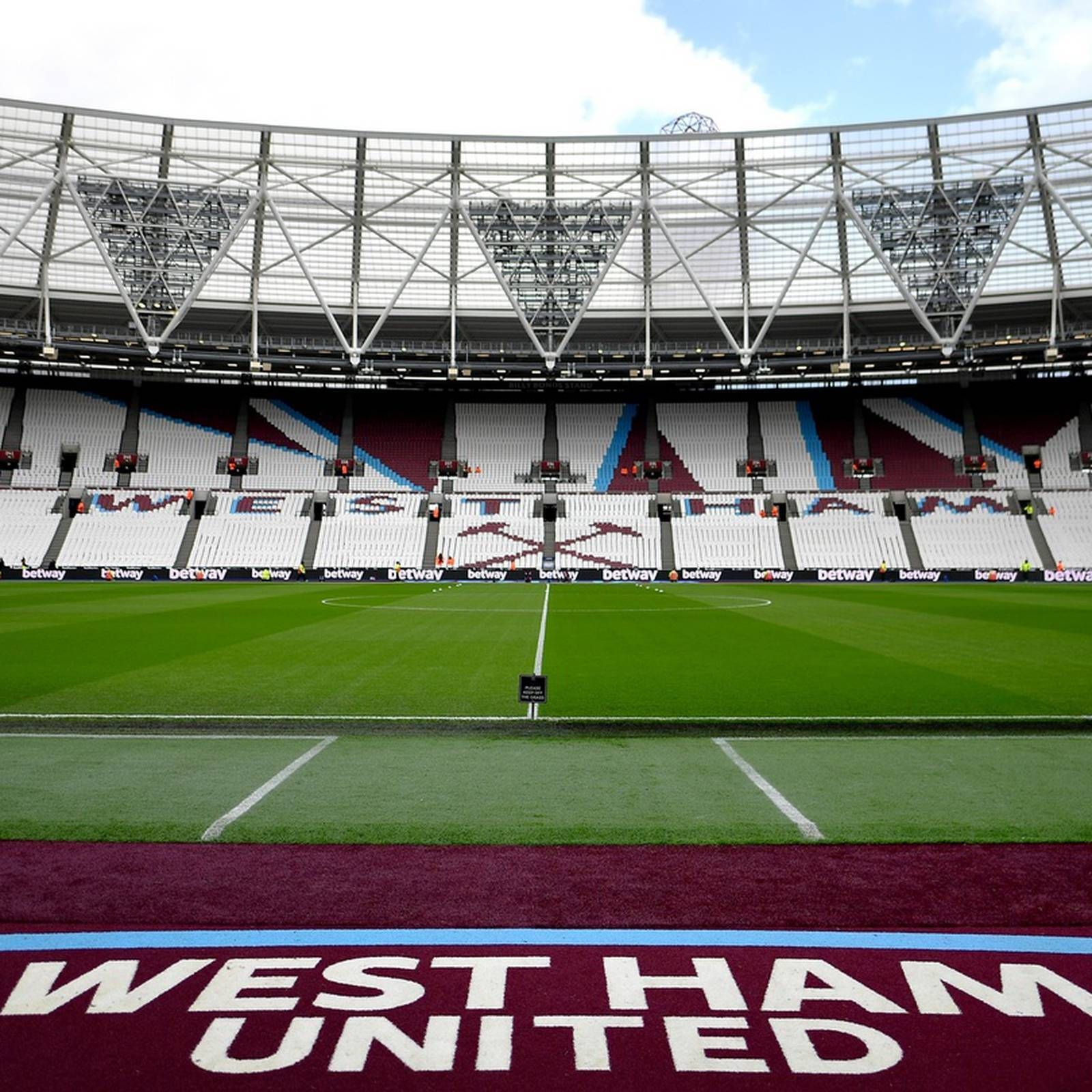 382: SPURS CHAT: OPPOSITION MATCH PREVIEW: West Ham United v Tottenham: Featuring West Ham Fan Corey Kemp (Daily Tottenham/Spurs Podcast)