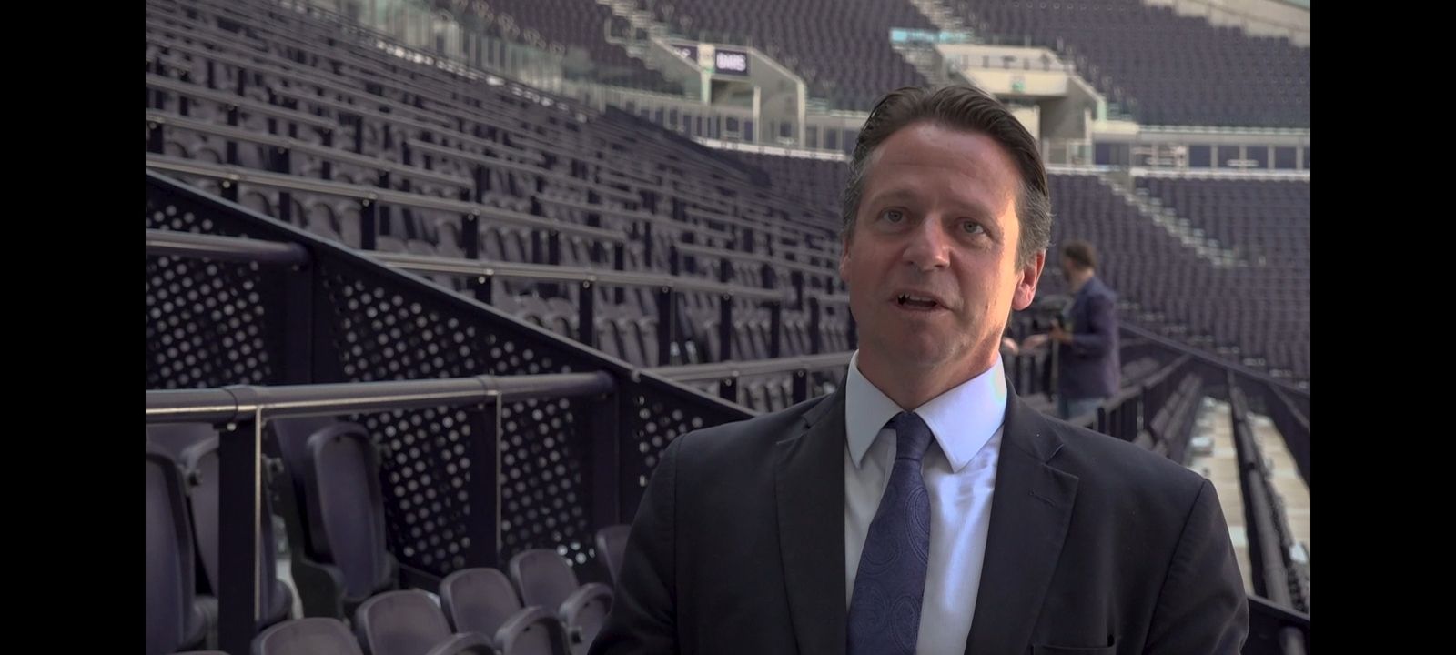 280: SPURS CHAT: SAFE STANDING TO BE ROLLED OUT AT FOOTBALL STADIUMS Sports Minister Nigel Huddleston 