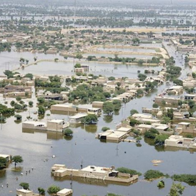 노아의 홍수처럼 잠긴 파키스탄, 필요한 것은 지원? 보상?