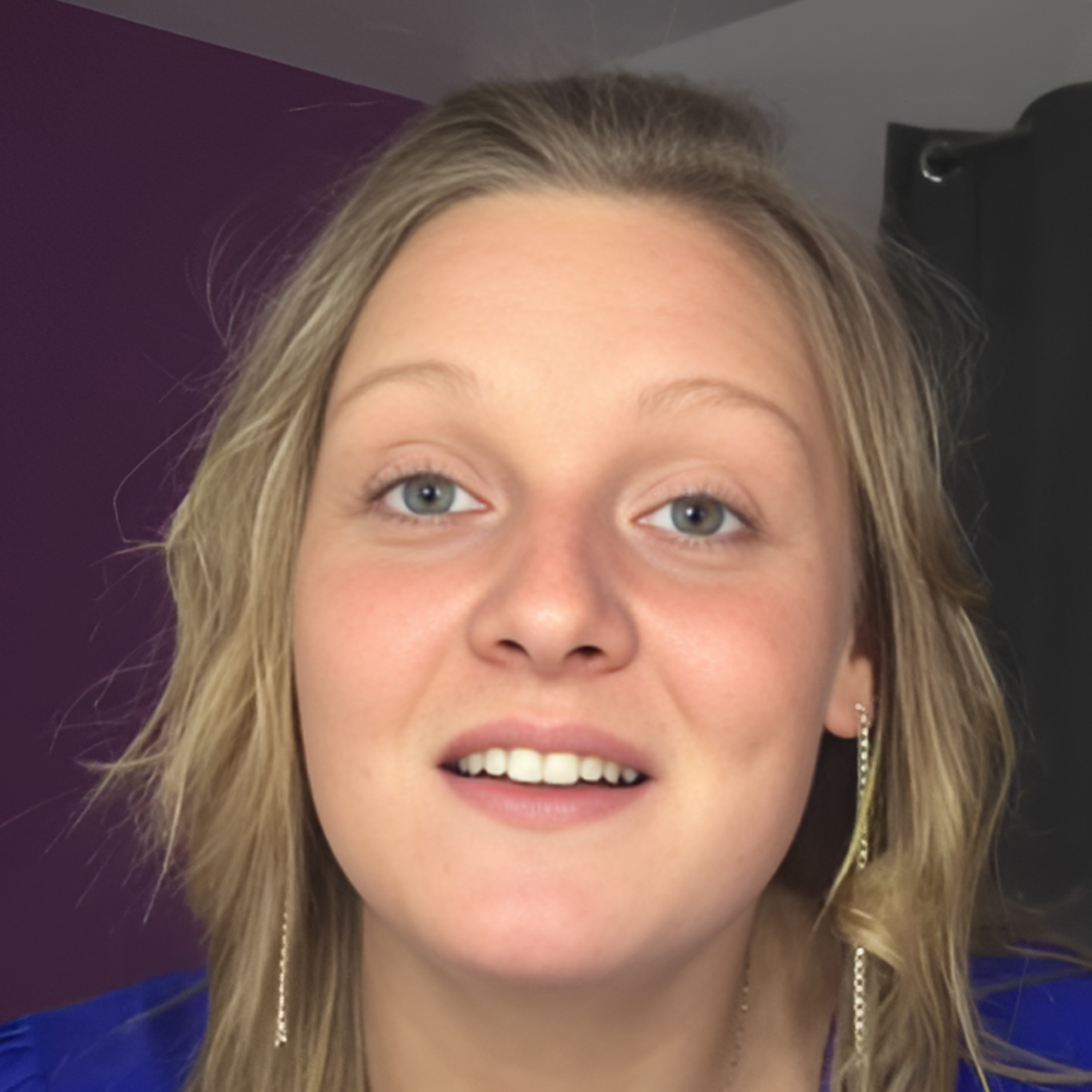 NÉE SOUS X ELLE A TOUJOURS VOULU SAVOIR D'OÙ ELLE VENAIT