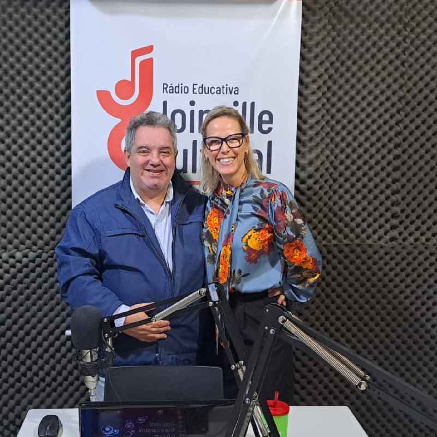 PAPO EM DIA - Carol Maffezzolli detalha a programação da comemoração dos 50 anos da Escola Municipal de Ballet episode artwork