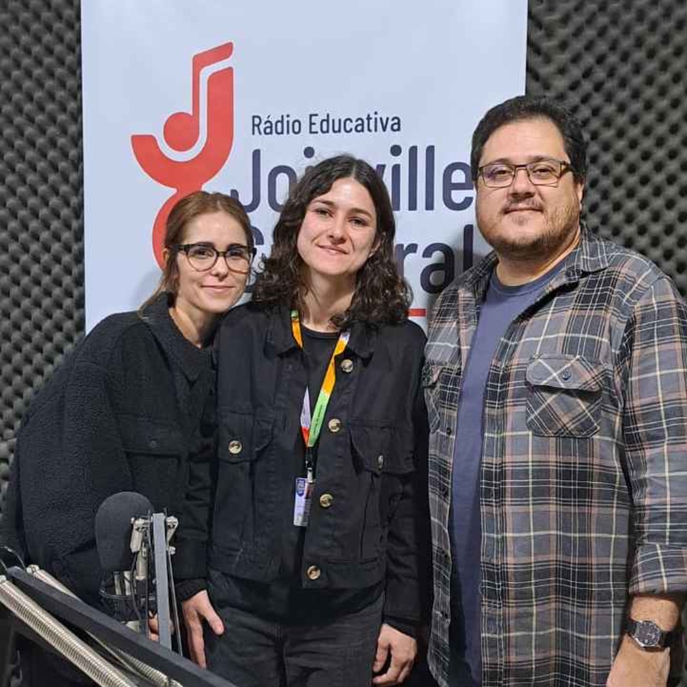 PAPO EM DIA - Isadora Terranova e Paula Delai contam como a exposição 50 Anos da Escola Municipal de Ballet – Uma Dança Homenagem foi criada